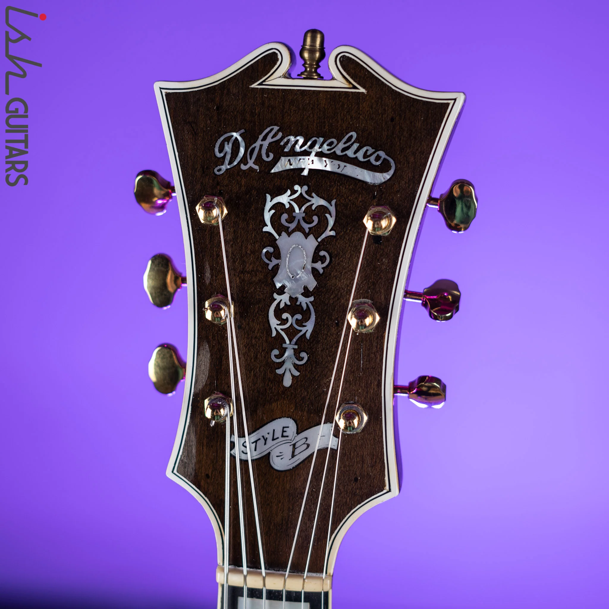 1940 D’Angelico Style B ArchTop Tobacco Burst - Image 5
