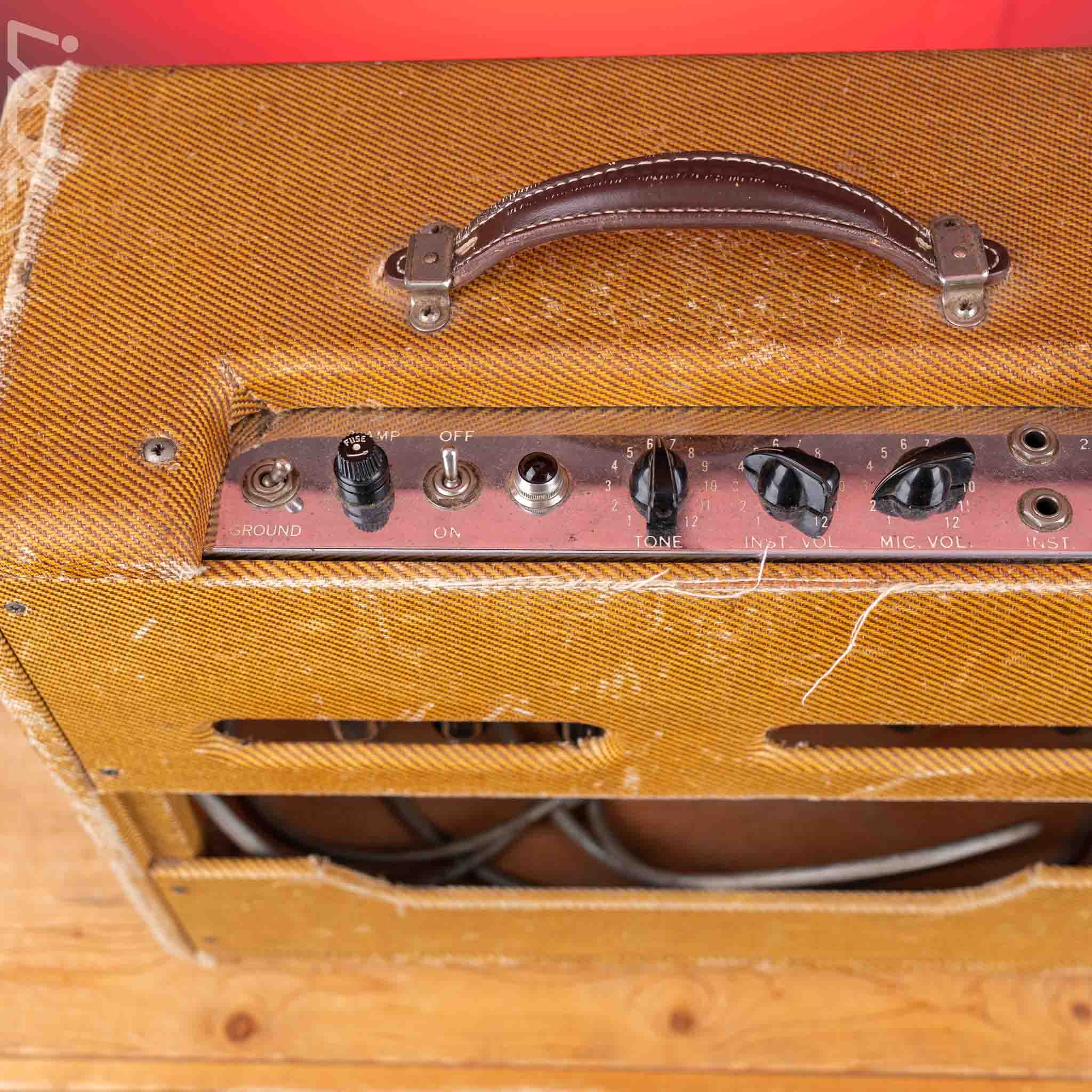 1957 Fender Deluxe Tweed 5E3 - Image 10