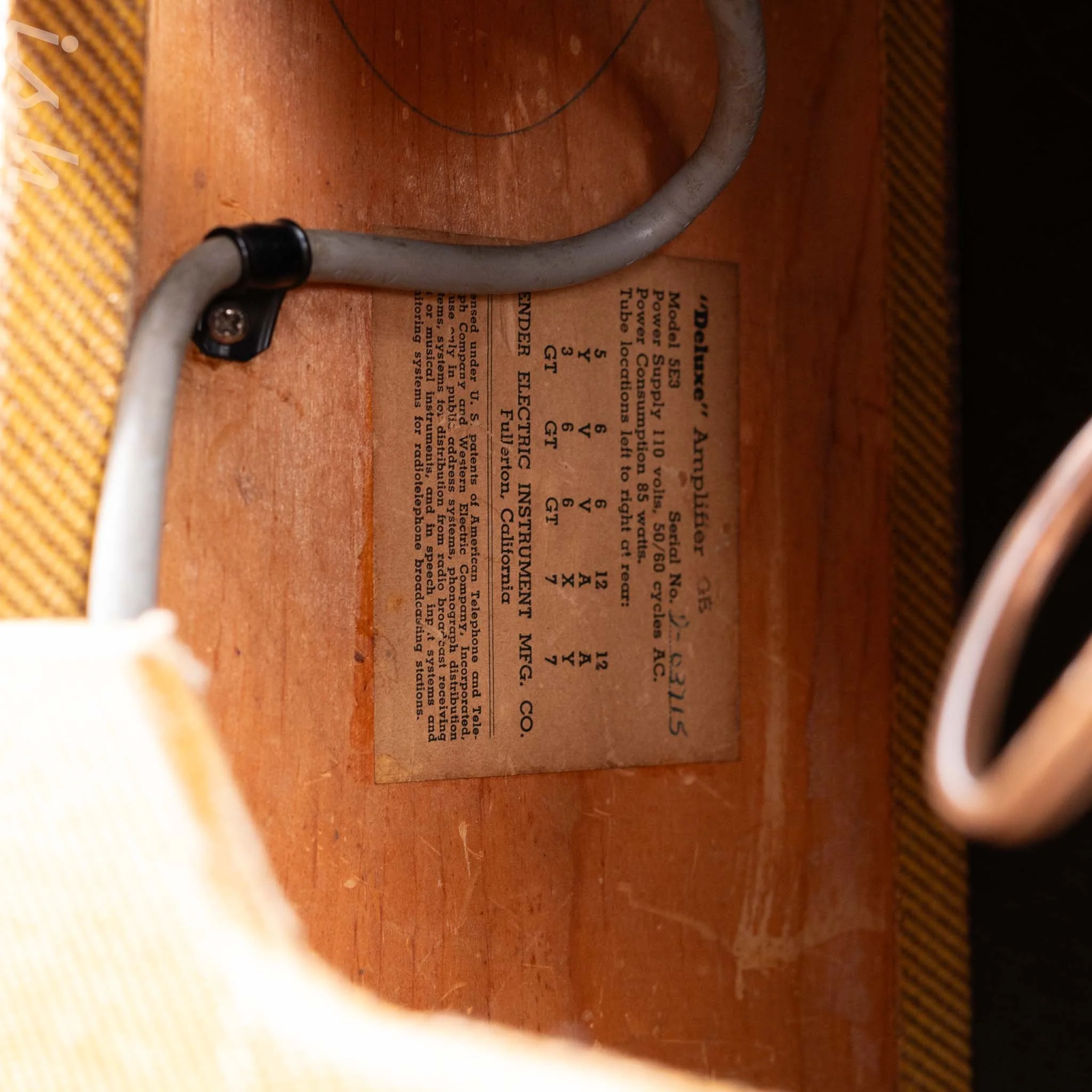 1957 Fender Deluxe Tweed 5E3 - Image 9