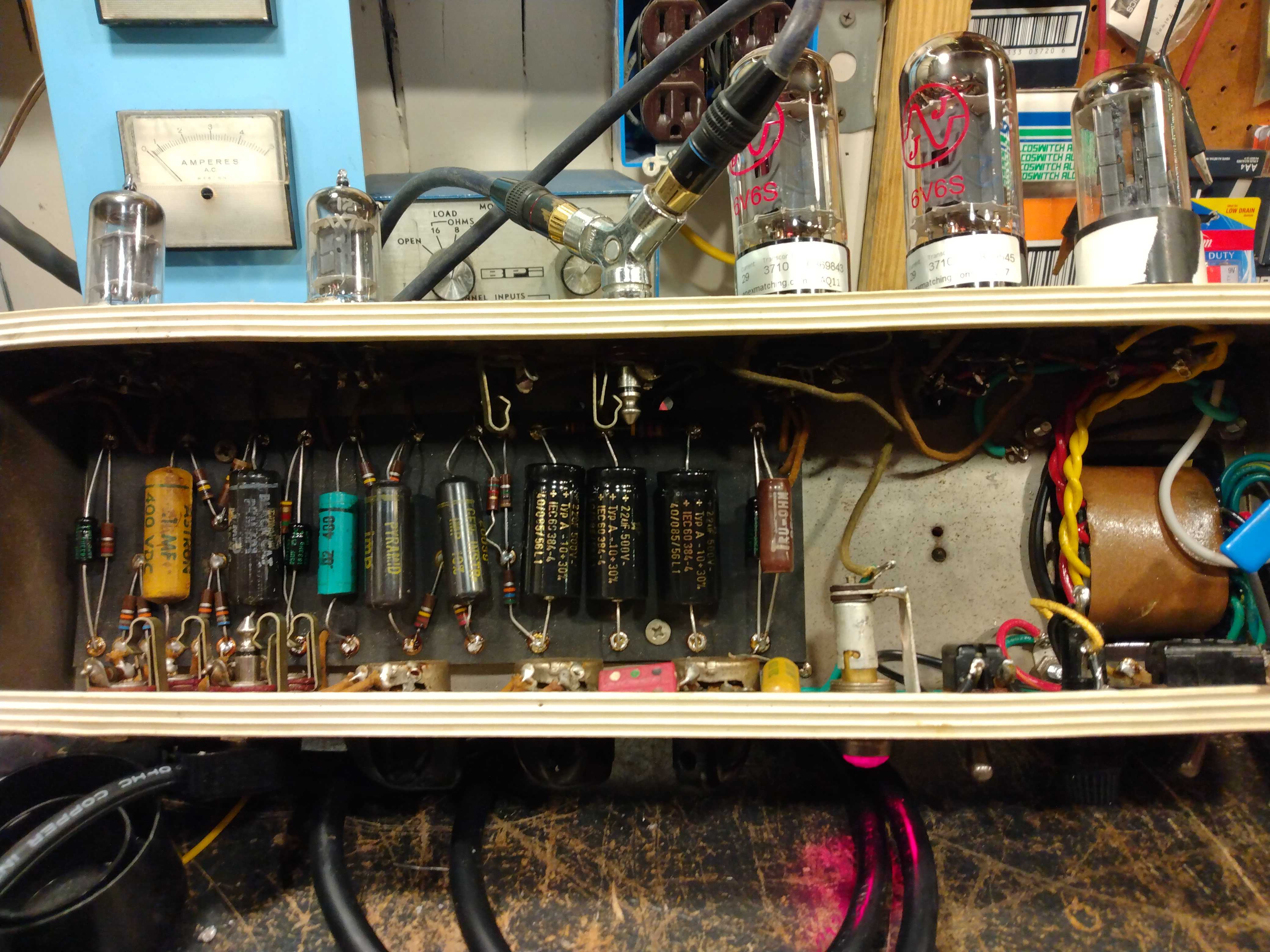 1960 Fender Tweed Deluxe 5E3 - Image 21