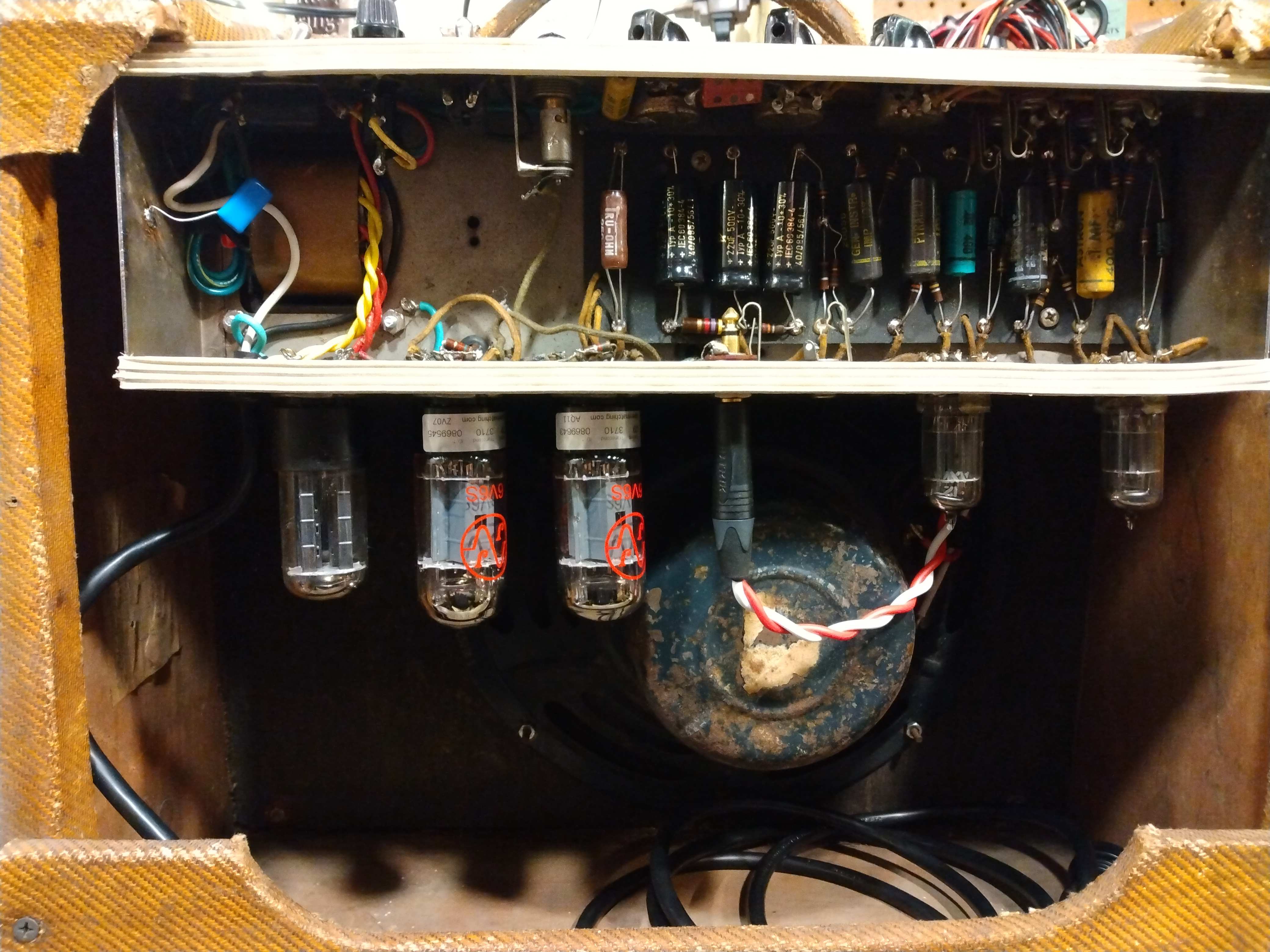 1960 Fender Tweed Deluxe 5E3 - Image 22