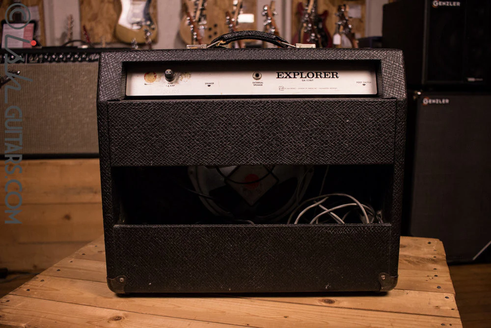 1966 Gibson Explorer Guitar Amp - Image 4