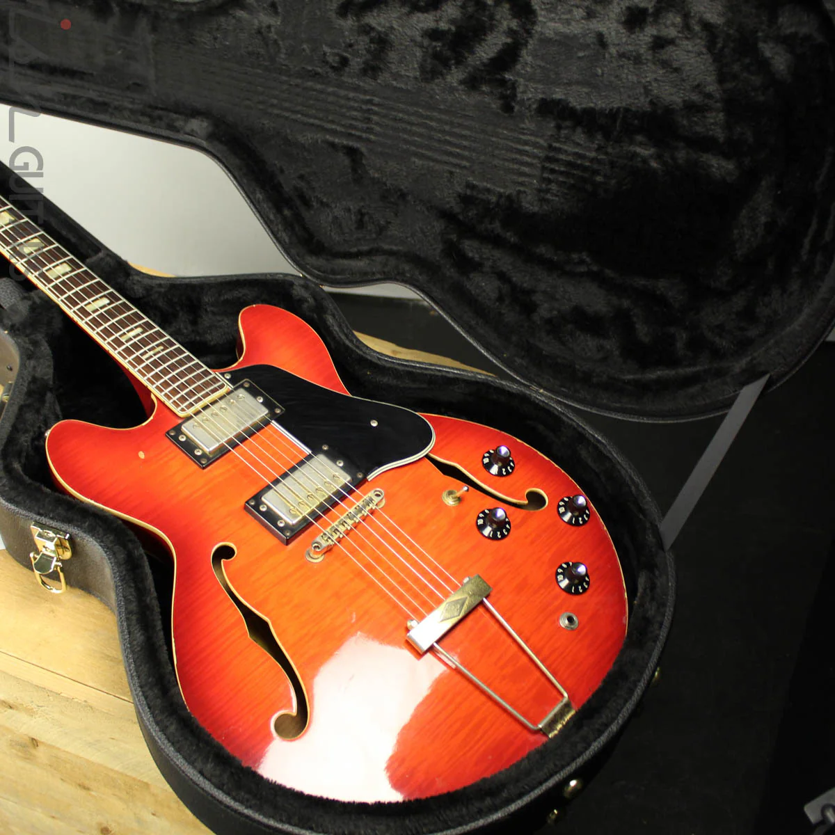 Early 1970s Aria 5502 Hollowbody - Image 27