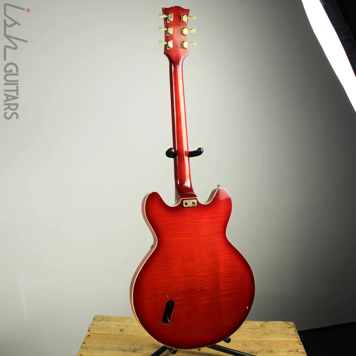 Early 1970s Aria 5502 Hollowbody - Image 8