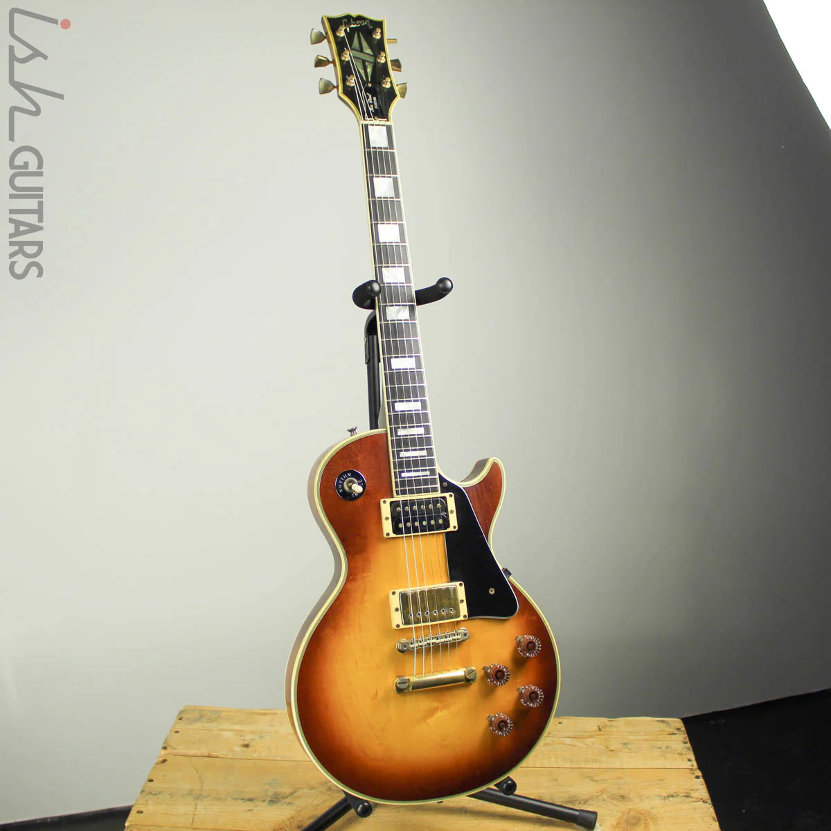 1971-1973 Gibson Les Paul Custom Tobacco Sunburst - Image 2
