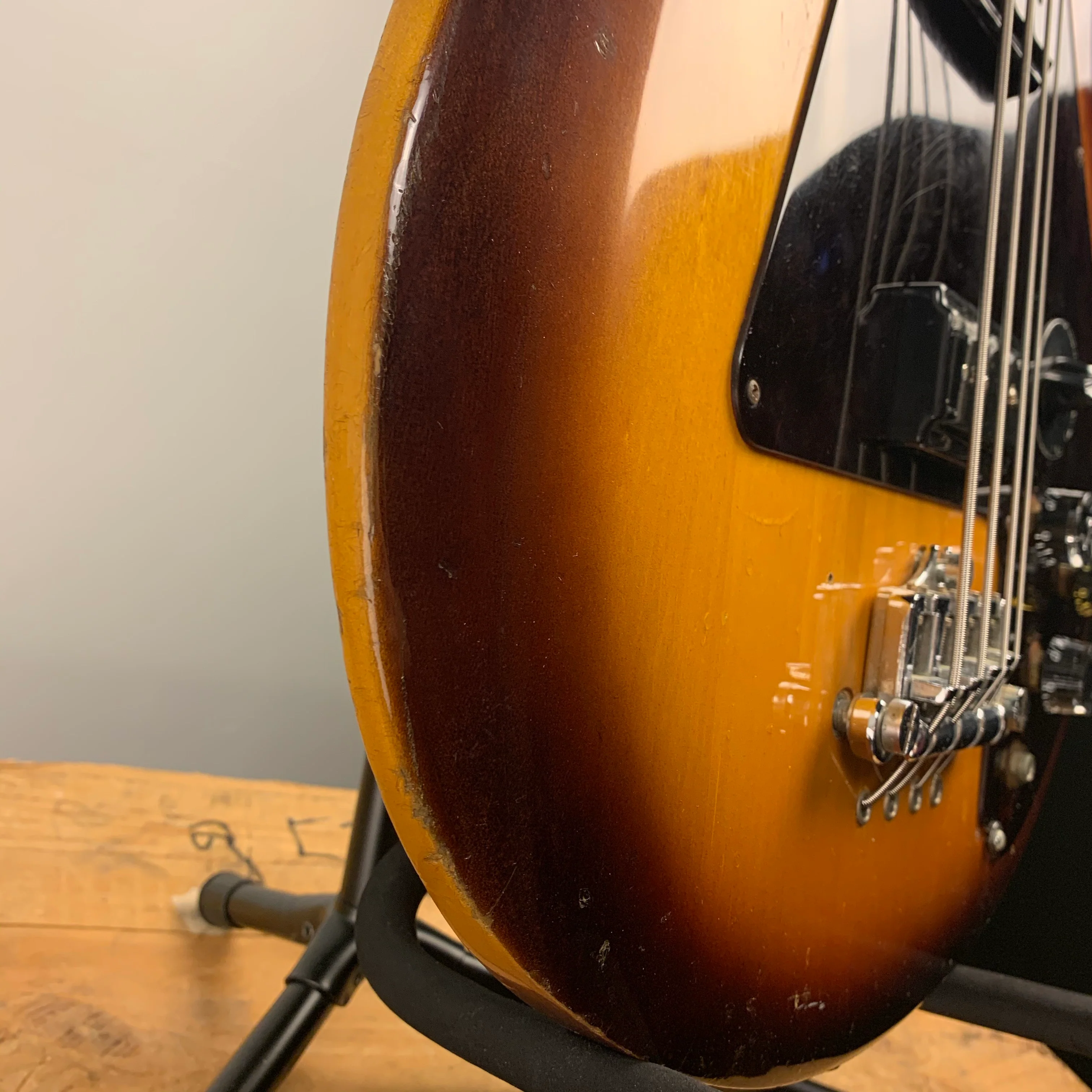 1974 Gibson The Ripper Tobacco Sunburst - Image 19