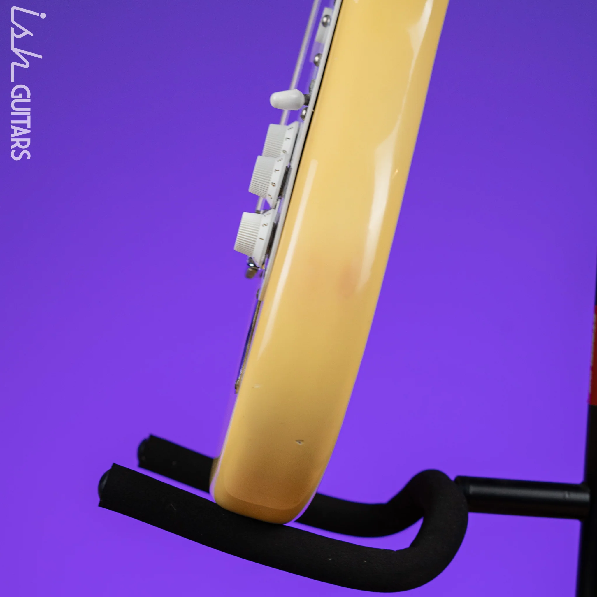 1977 Fender USA Stratocaster Olympic White - Image 9