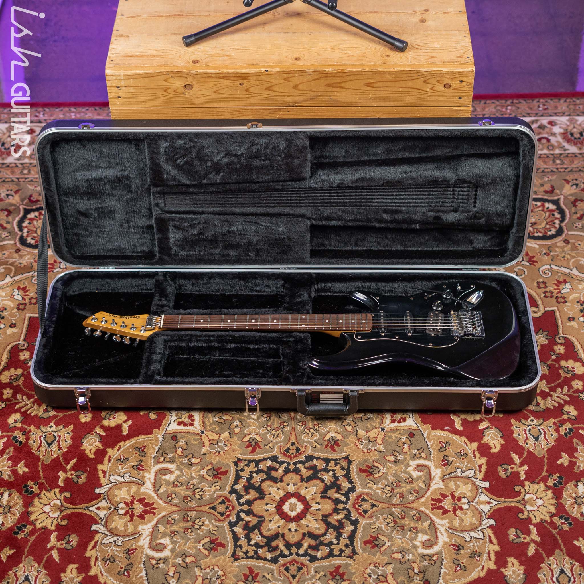 1980’s Ovation Ultra GS Black - Image 24