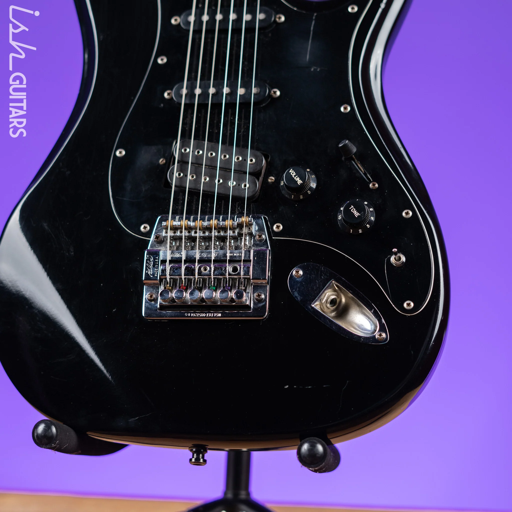1980’s Ovation Ultra GS Black - Image 4