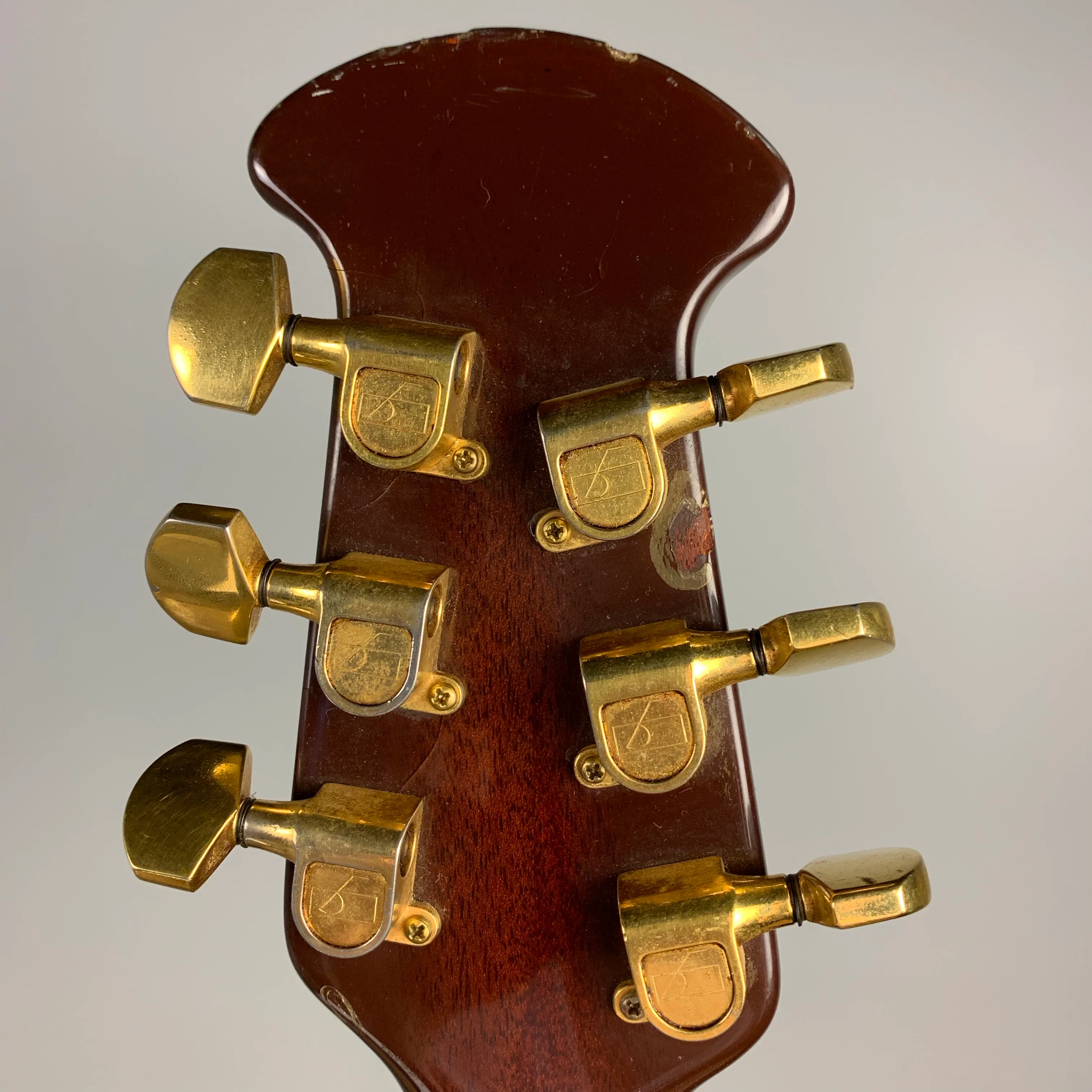 1980 Ovation UK-II Sunburst - Image 25