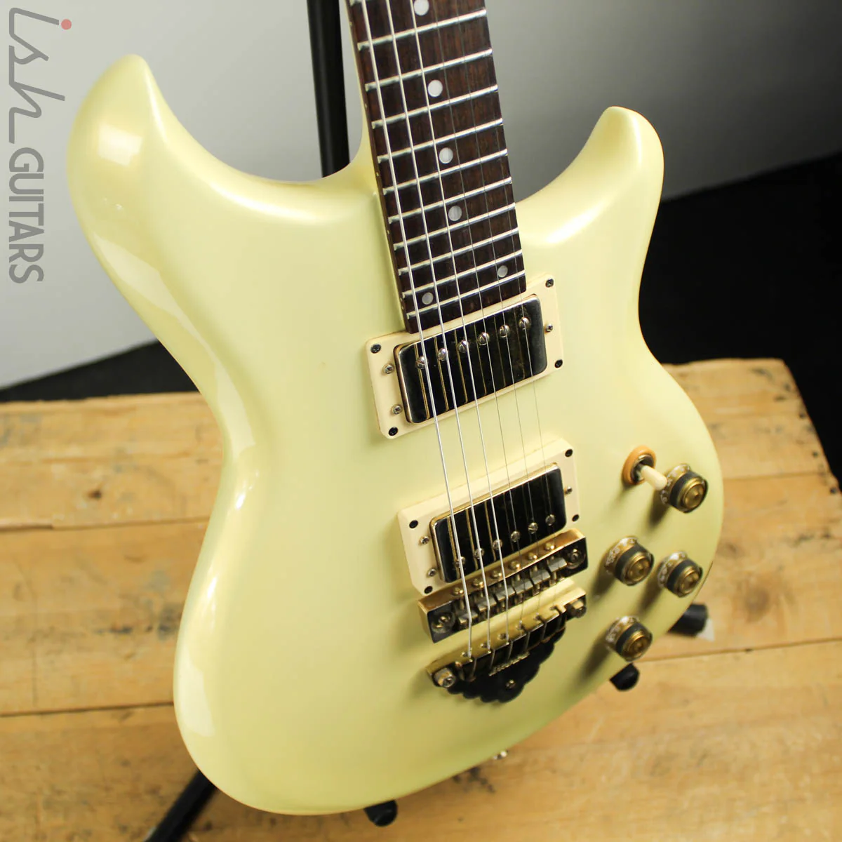 1982 Ibanez MC150 Musician Pearl White - Image 5