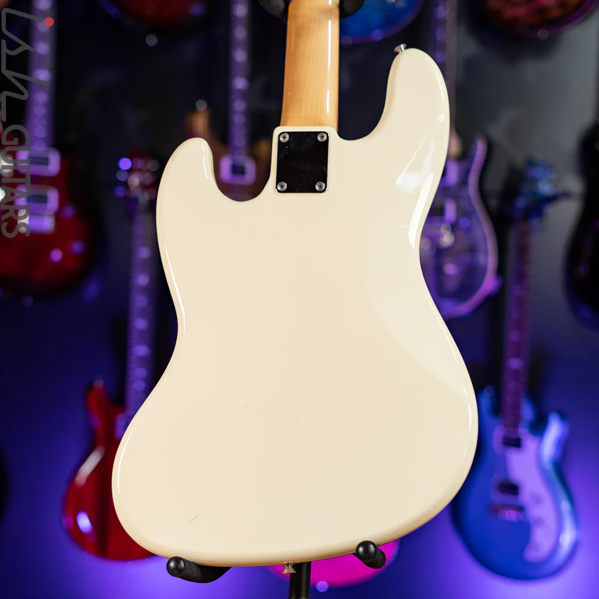 1990-1991 Fender MIJ Fretless Jazz Bass Olympic White - Image 8
