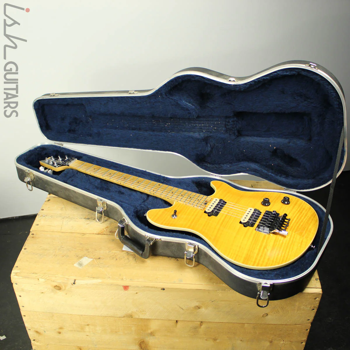 1990s Peavey Wolfgang Amber Flame - Image 14