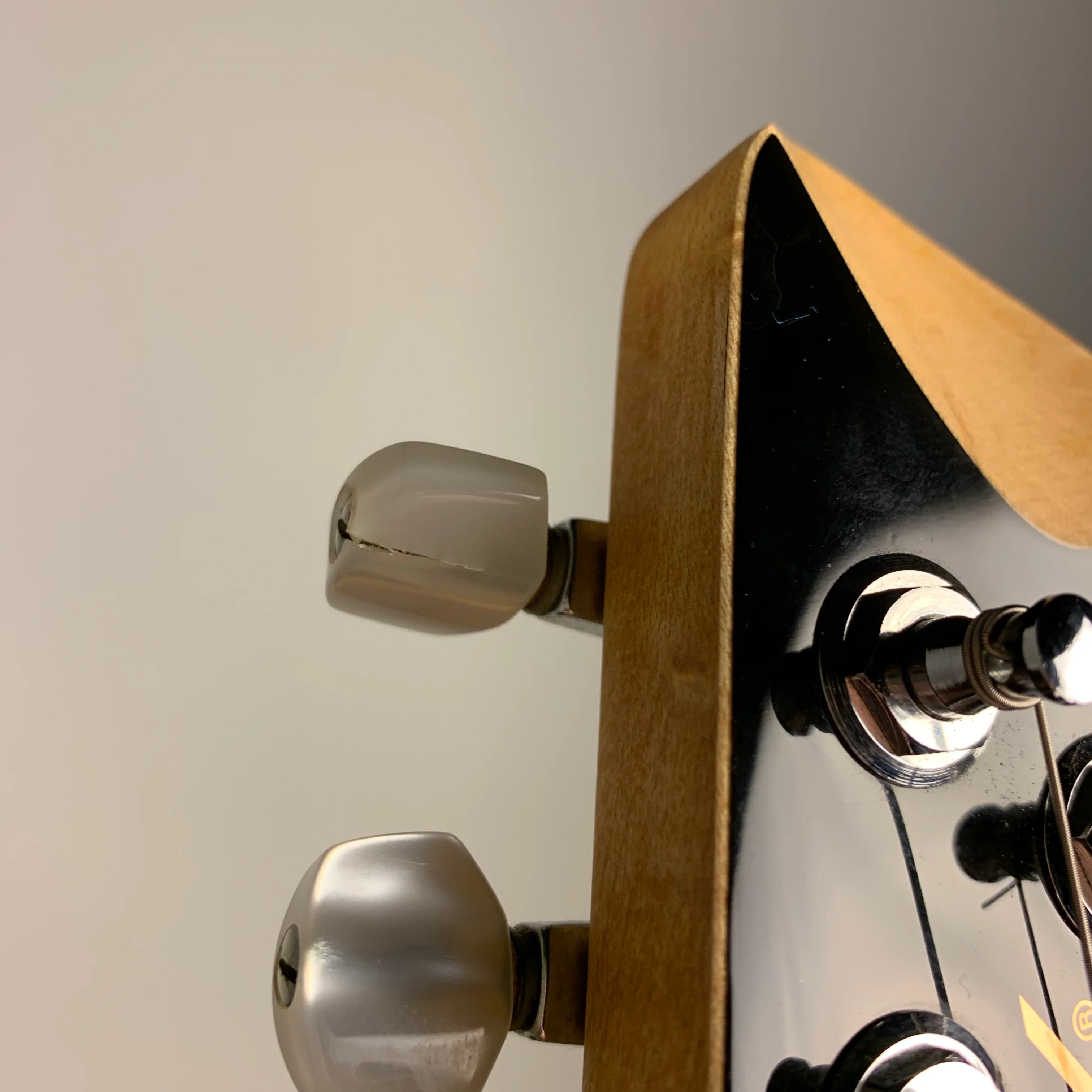 1990s Peavey Wolfgang Amber Flame - Image 17