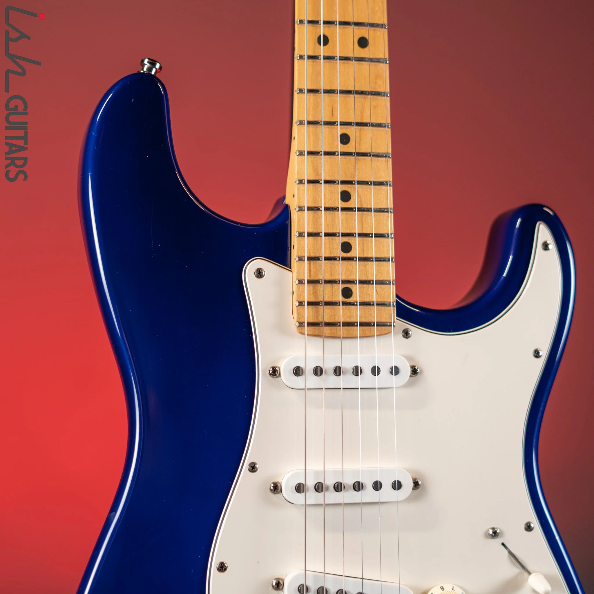 1991 Fender American Standard Stratocaster Blue - Image 3