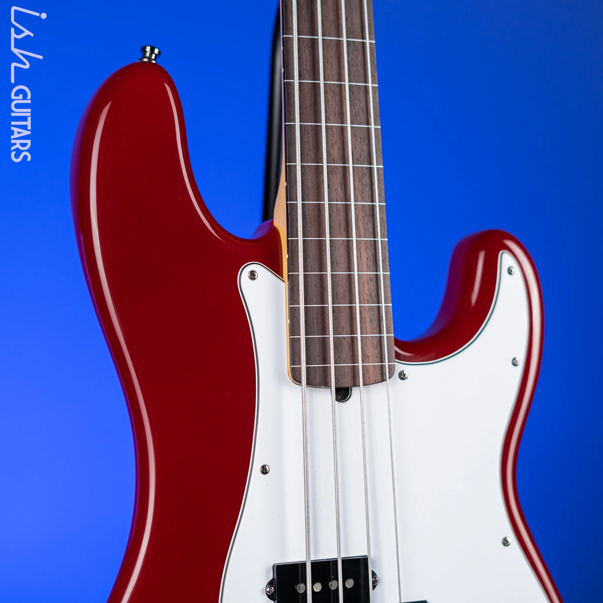 1995 Fender American Standard Fretless P Bass Red - Image 3