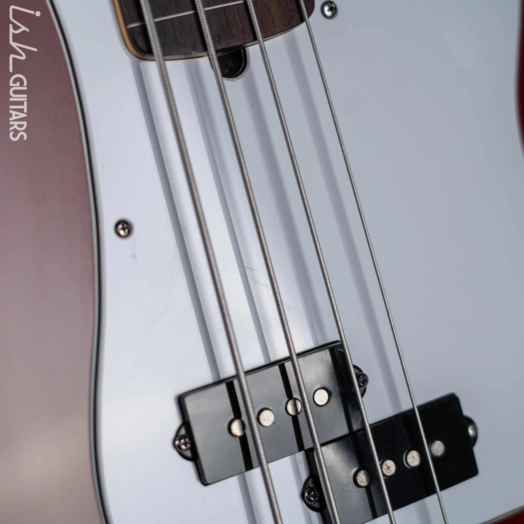 1995 Fender American Standard Fretless P Bass Red - Image 7