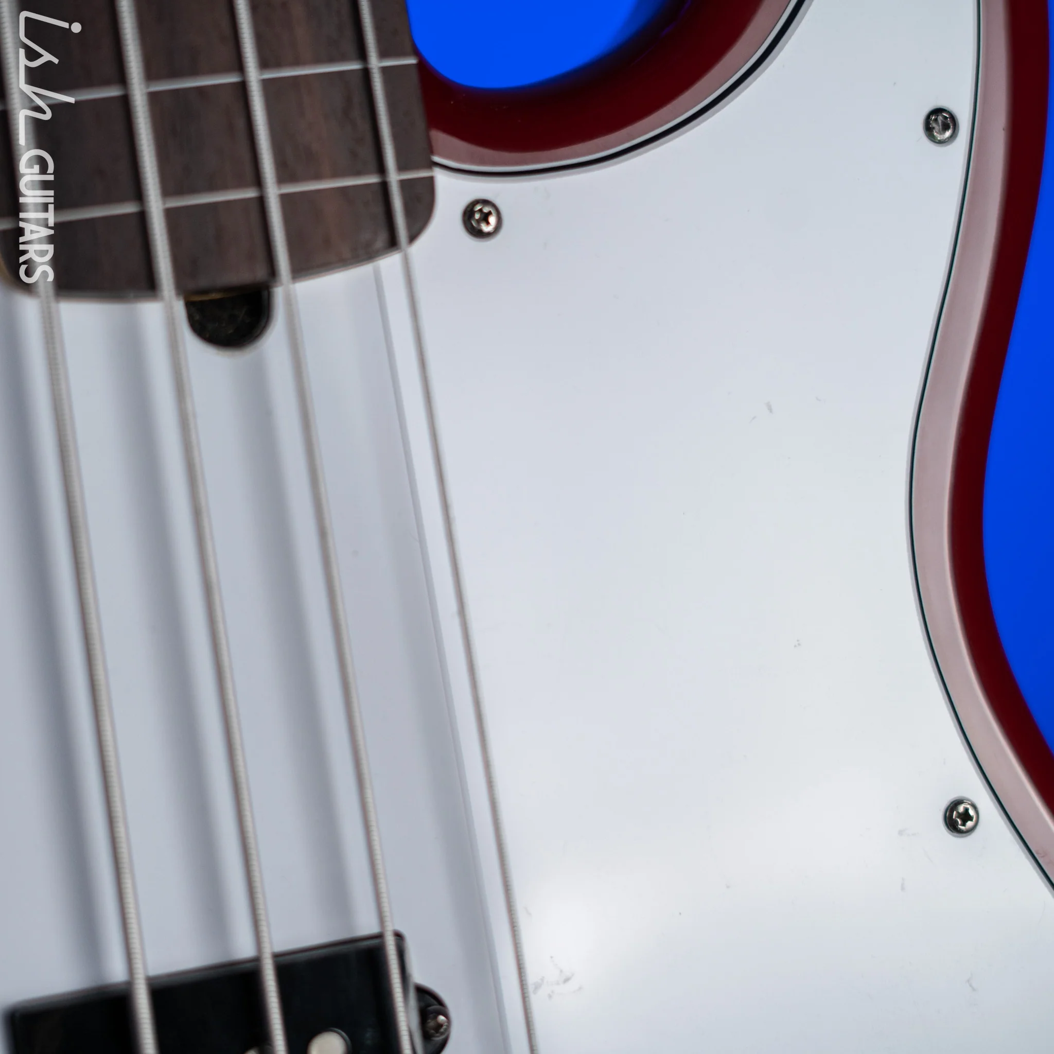 1995 Fender American Standard Fretless P Bass Red - Image 8