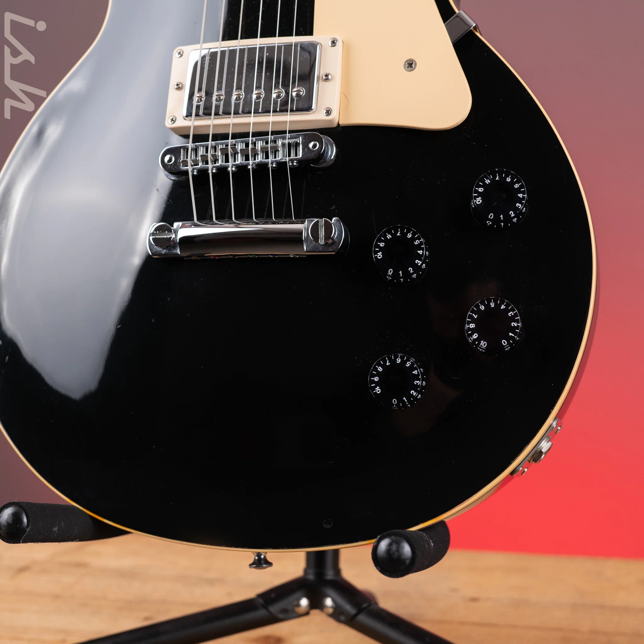 1995 Gibson Les Paul Standard Black - Image 4