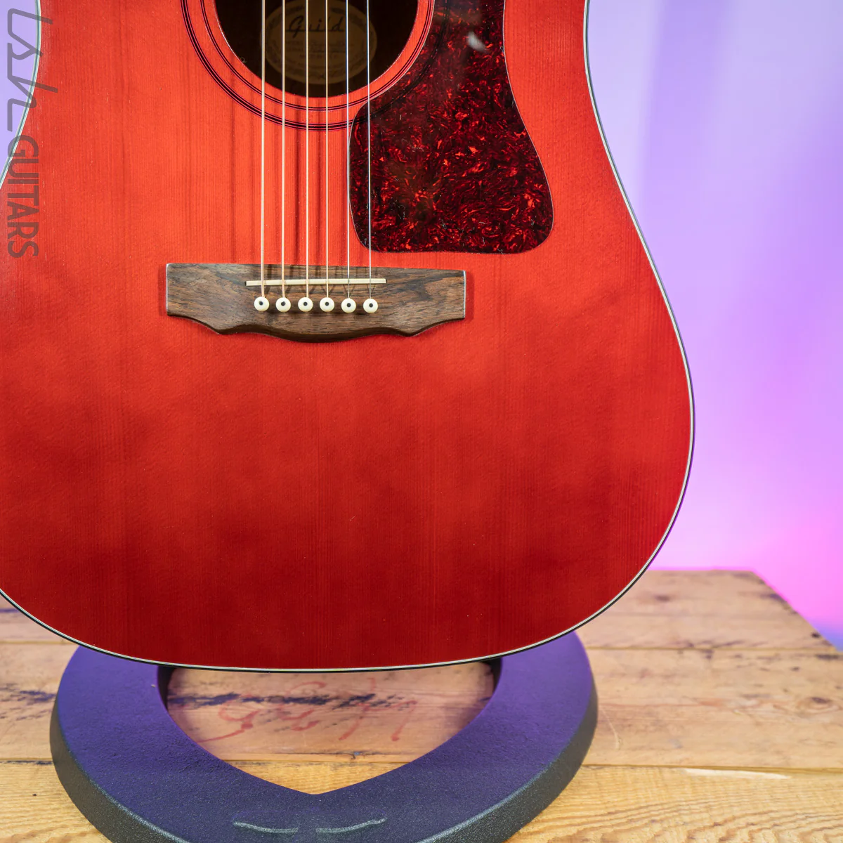 1995 USA Guild D4 HR Wine Red RARE - Image 4