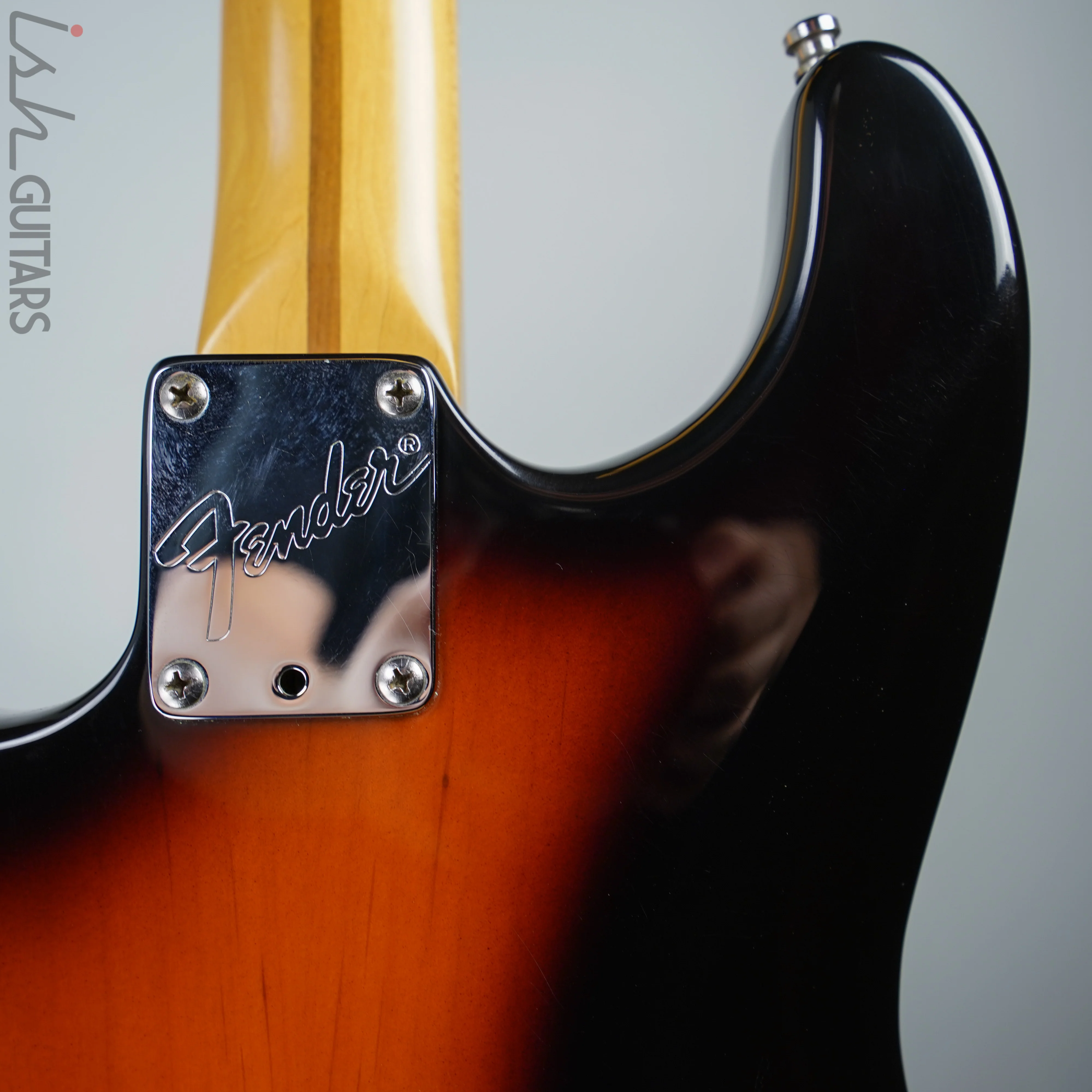 1996 Fender American Standard Stratocaster Sunburst - Image 8