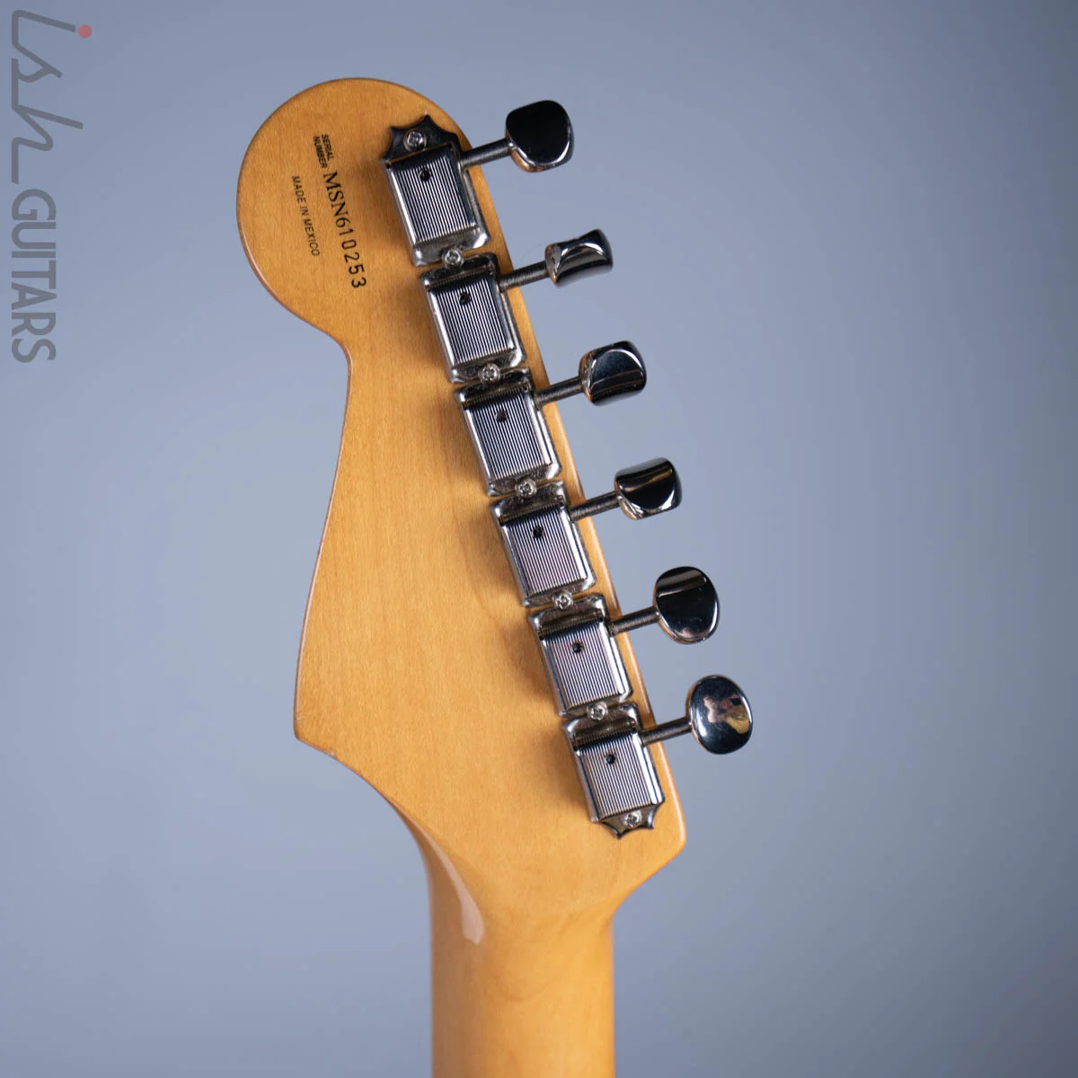 1996 Fender Robert Cray Signature Stratocaster Three Tone Sunburst - Image 10
