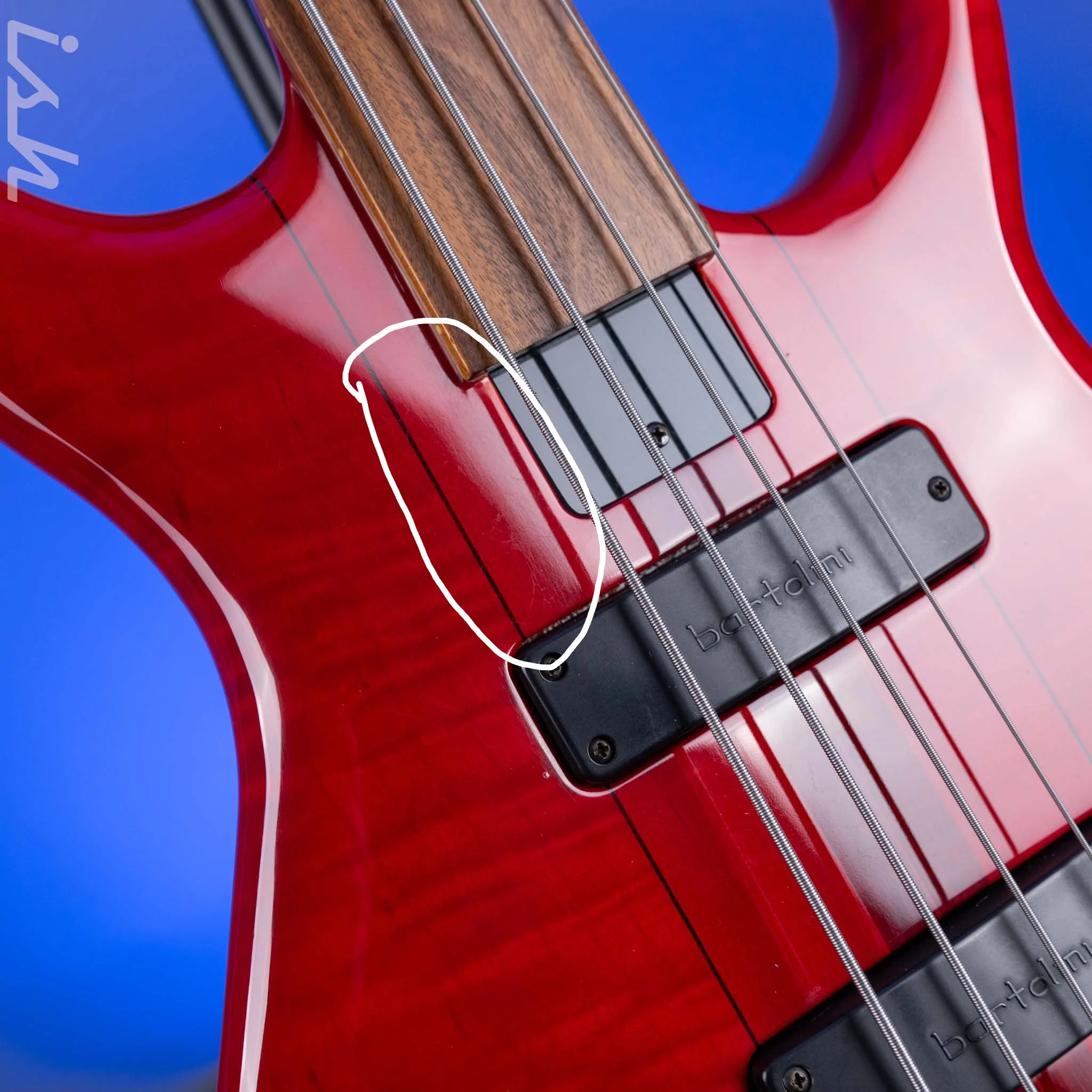 1996 Tobias Basic 4 Fretless Red - Image 7