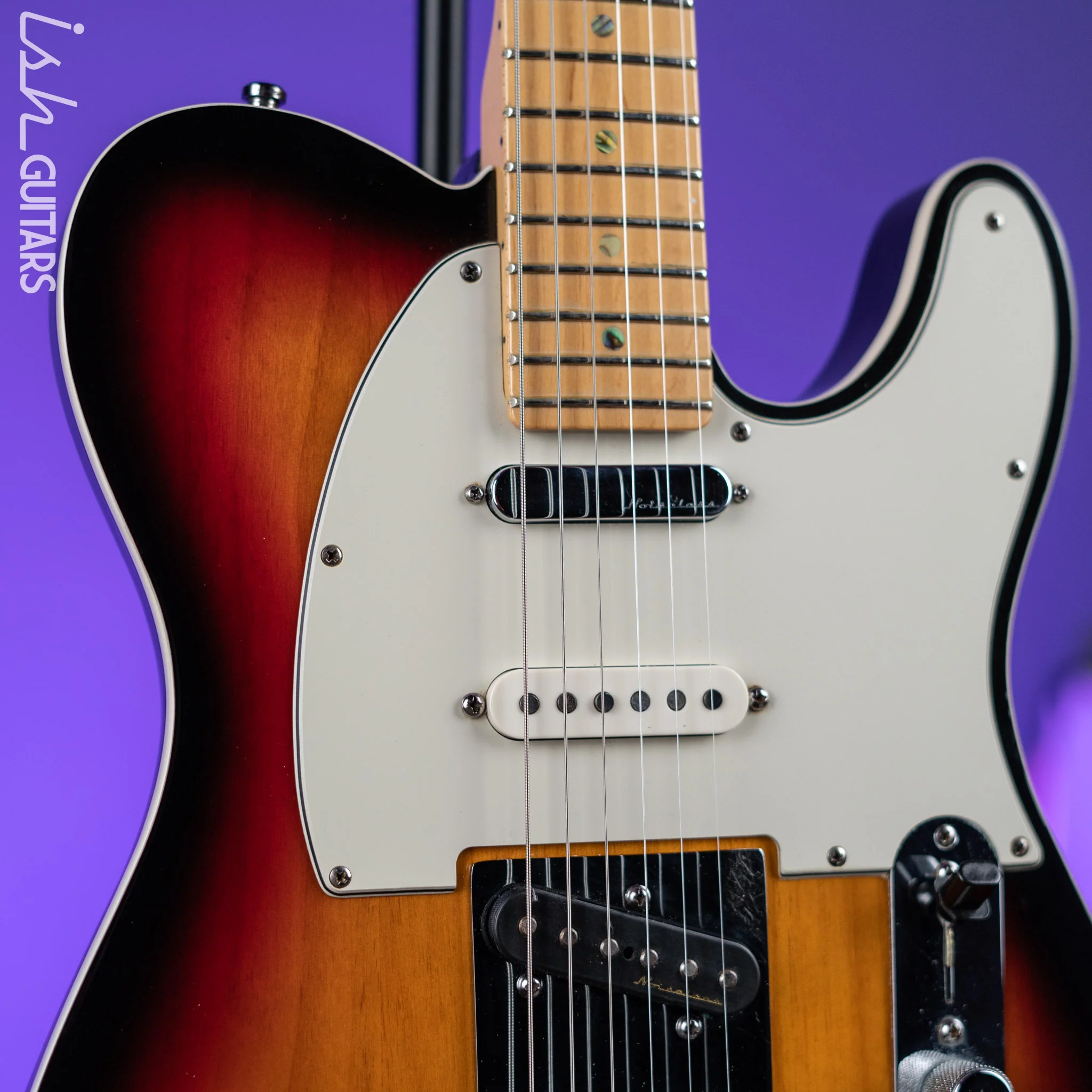 1998-1999 Fender American Deluxe Nashville Telecaster Sunburst - Image 3