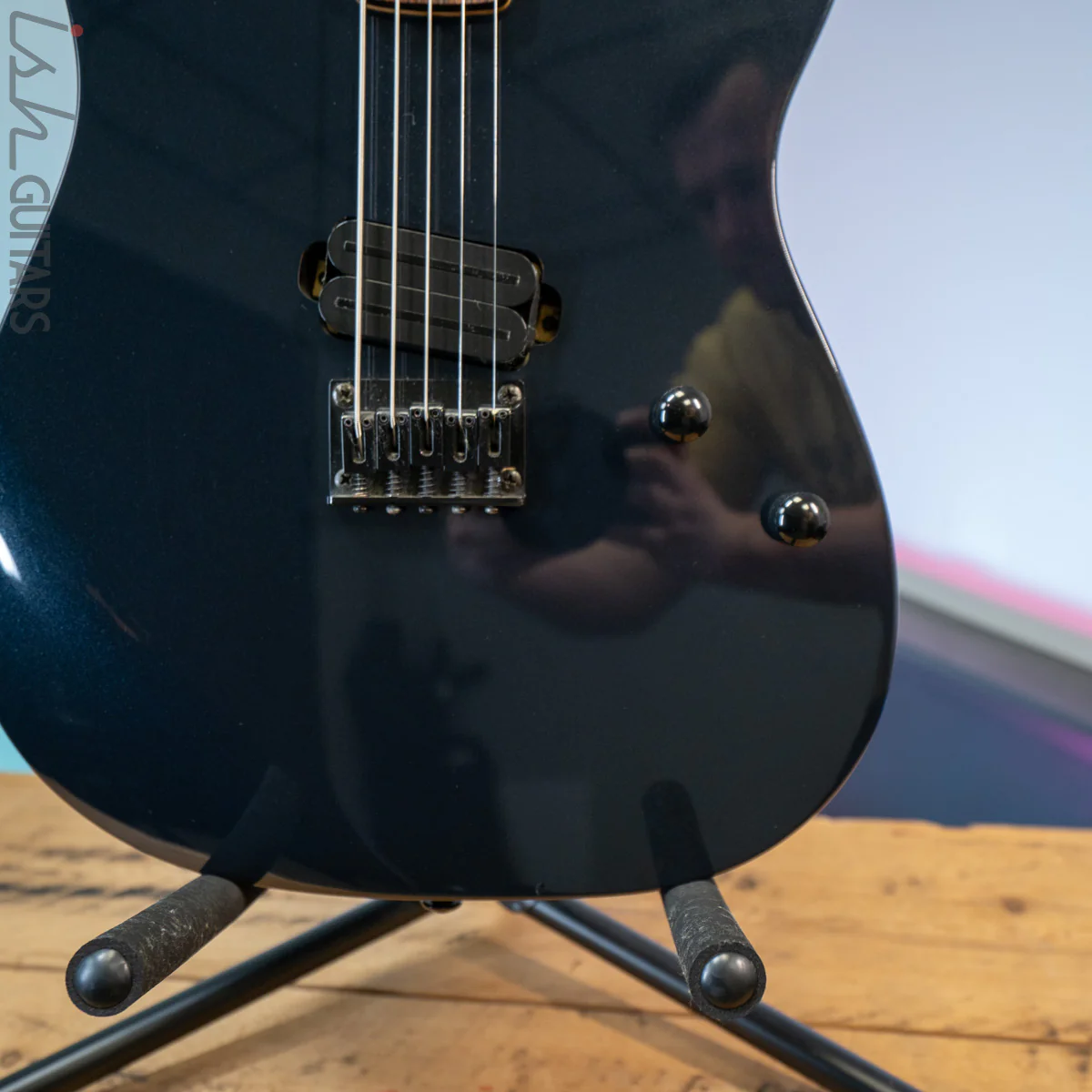 1998 Schecter Diamond Series CB-2000 Celloblaster 5 String Metallic Navy Blue - Image 4