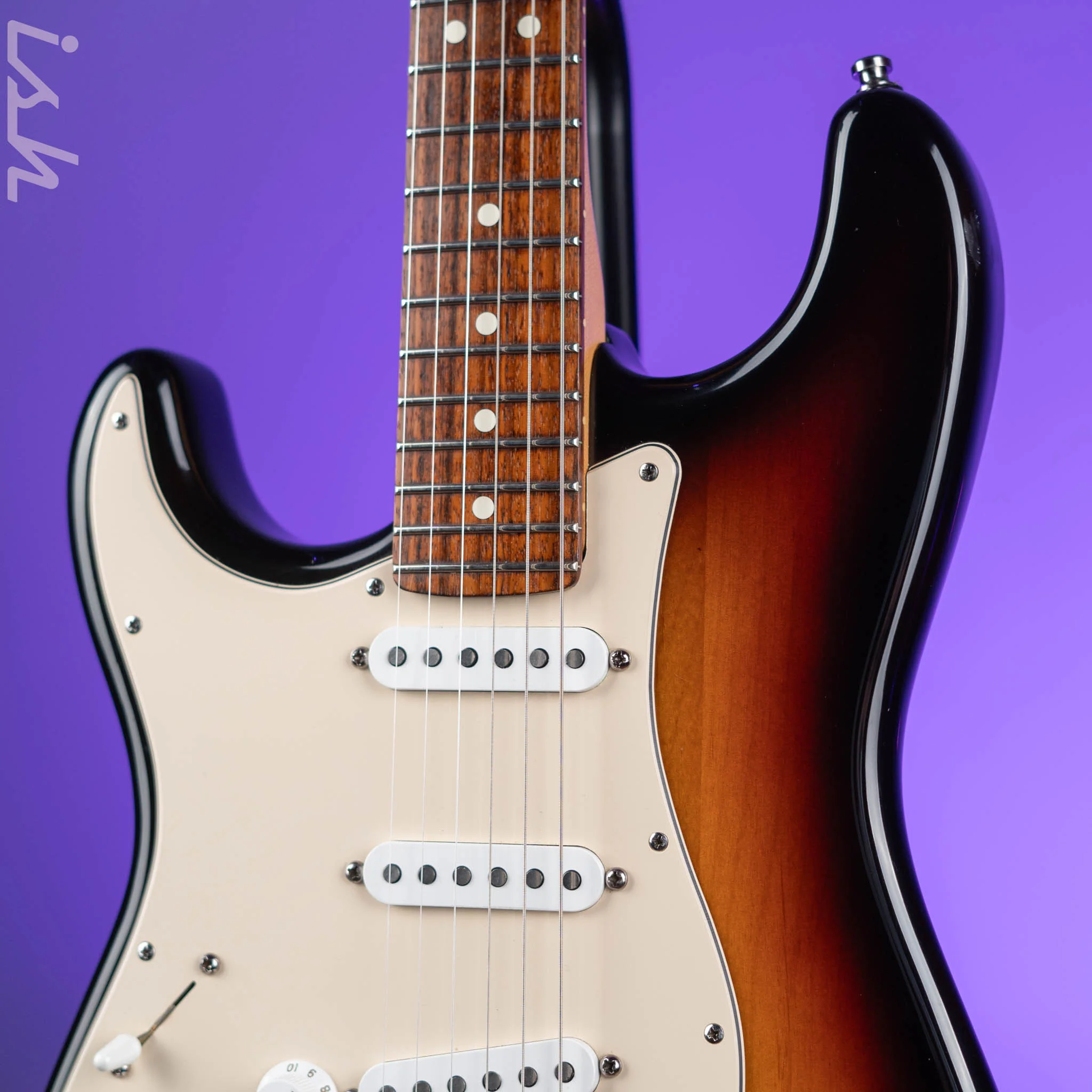 1999 Lefty Fender American Standard Strat Sunburst - Image 3