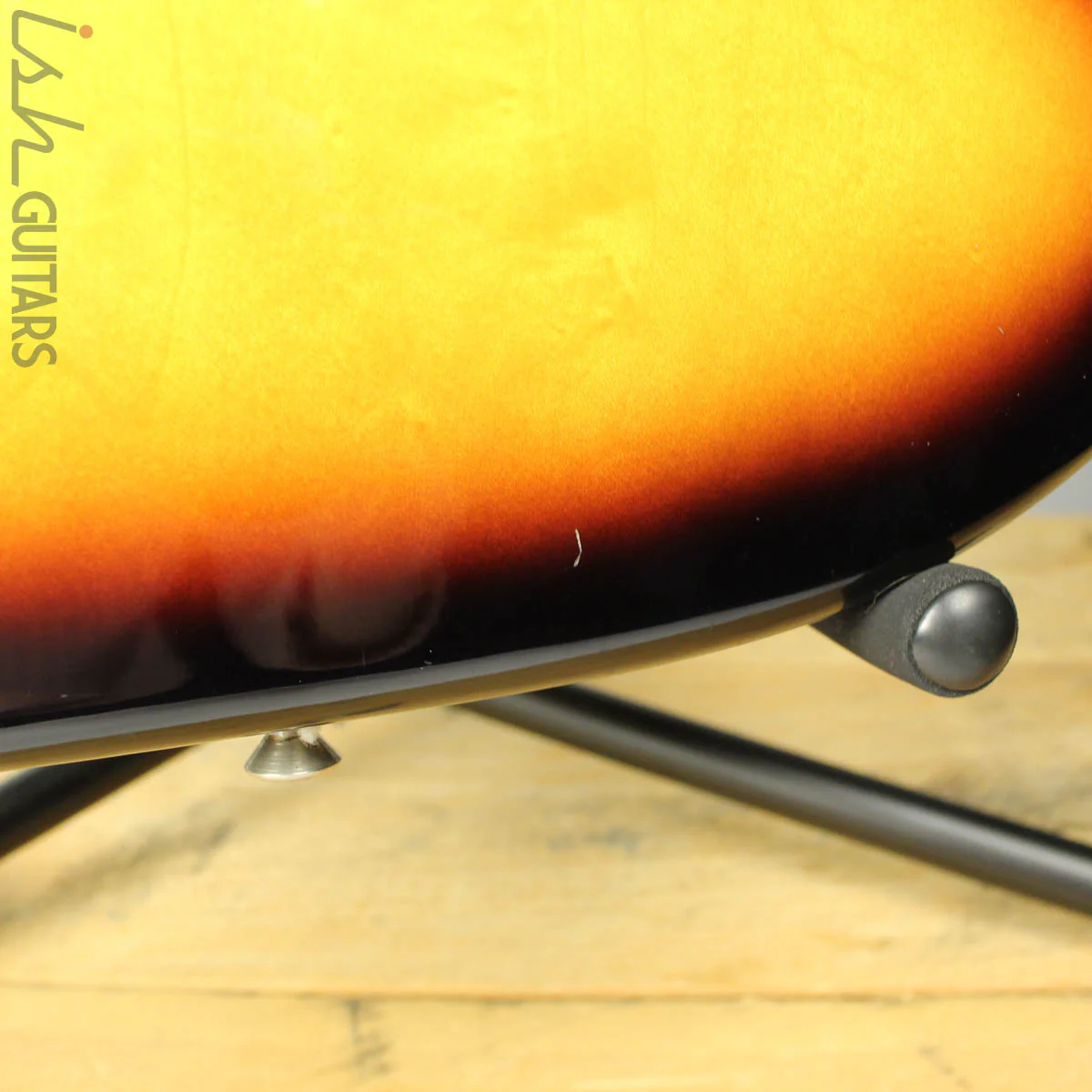 2000 Fender MIM Stratocaster Sunburst w/ Gold Anodized Pickguard - Image 15
