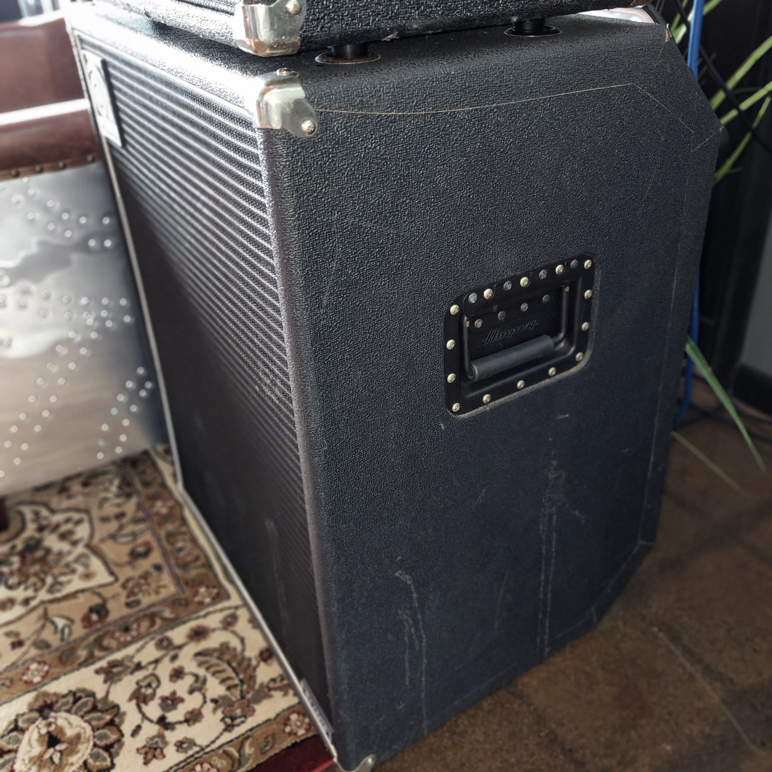 2000’s Ampeg SVT410 HLF Bass Cabinet - Image 2