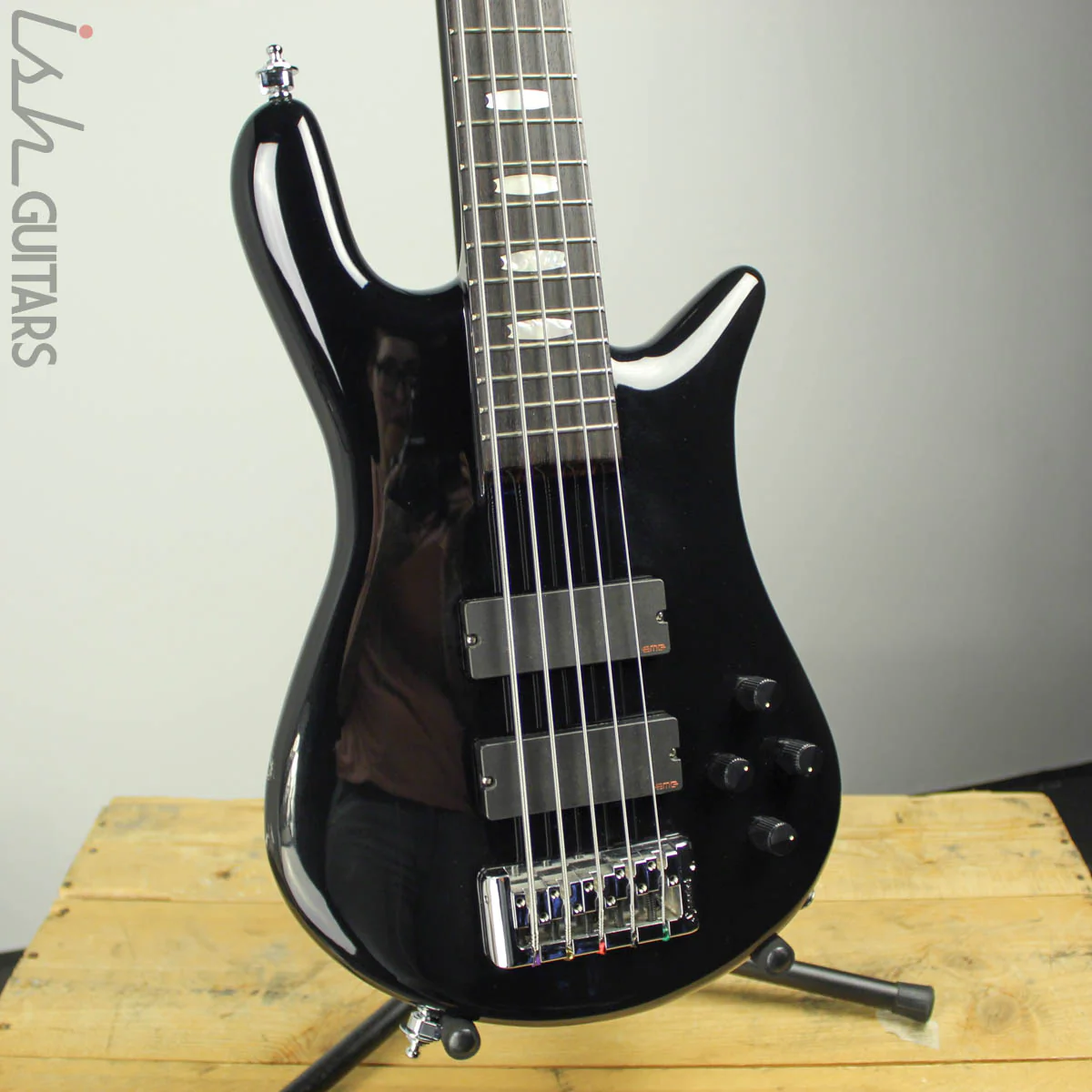 2000’s Spector Euro 5LX Gloss Black