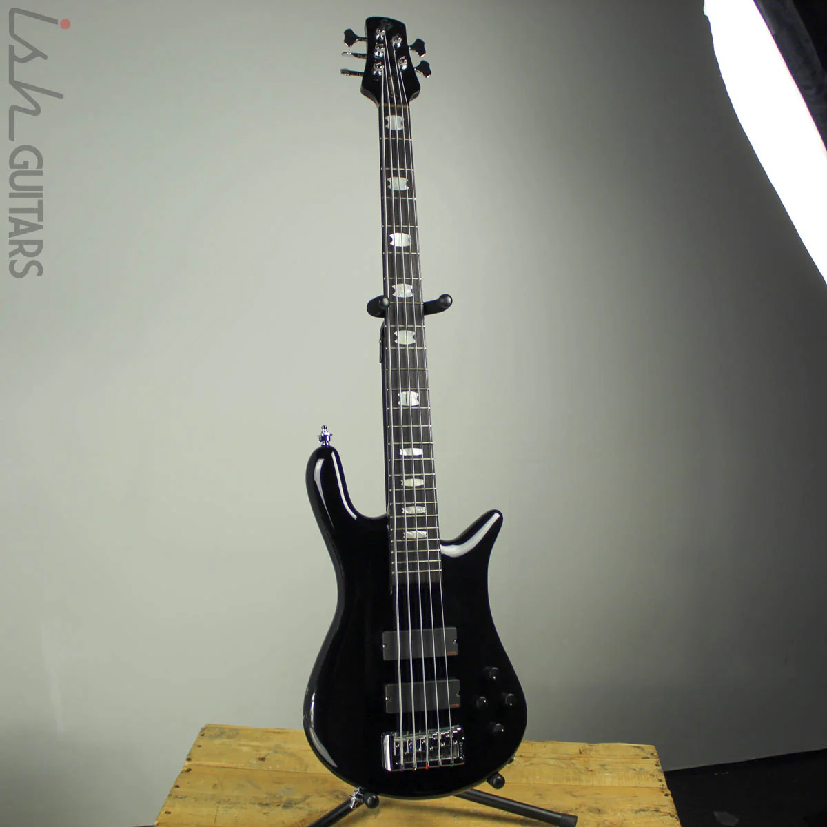 2000’s Spector Euro 5LX Gloss Black - Image 2