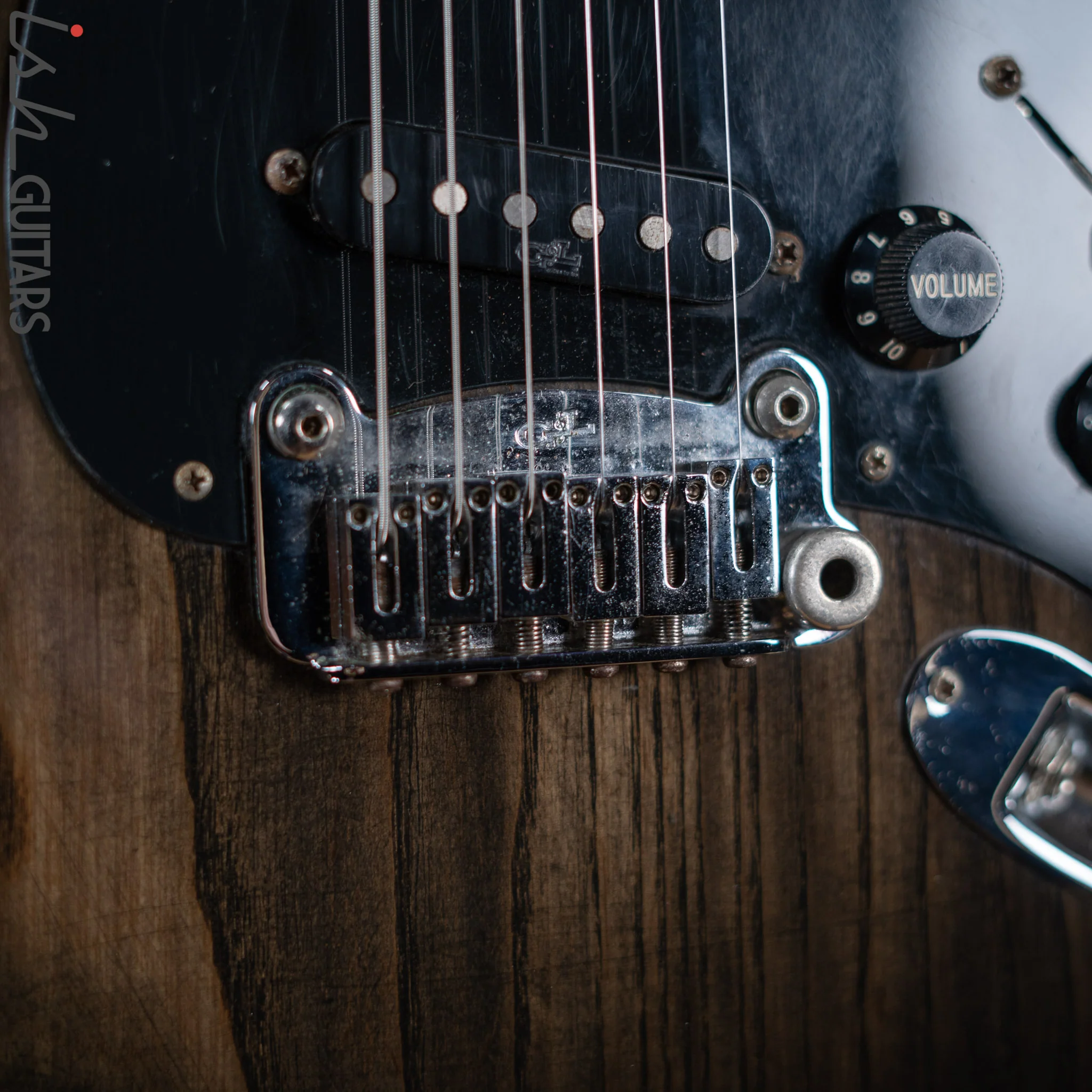 2000s G&L Legacy USA Blackburst - Image 5