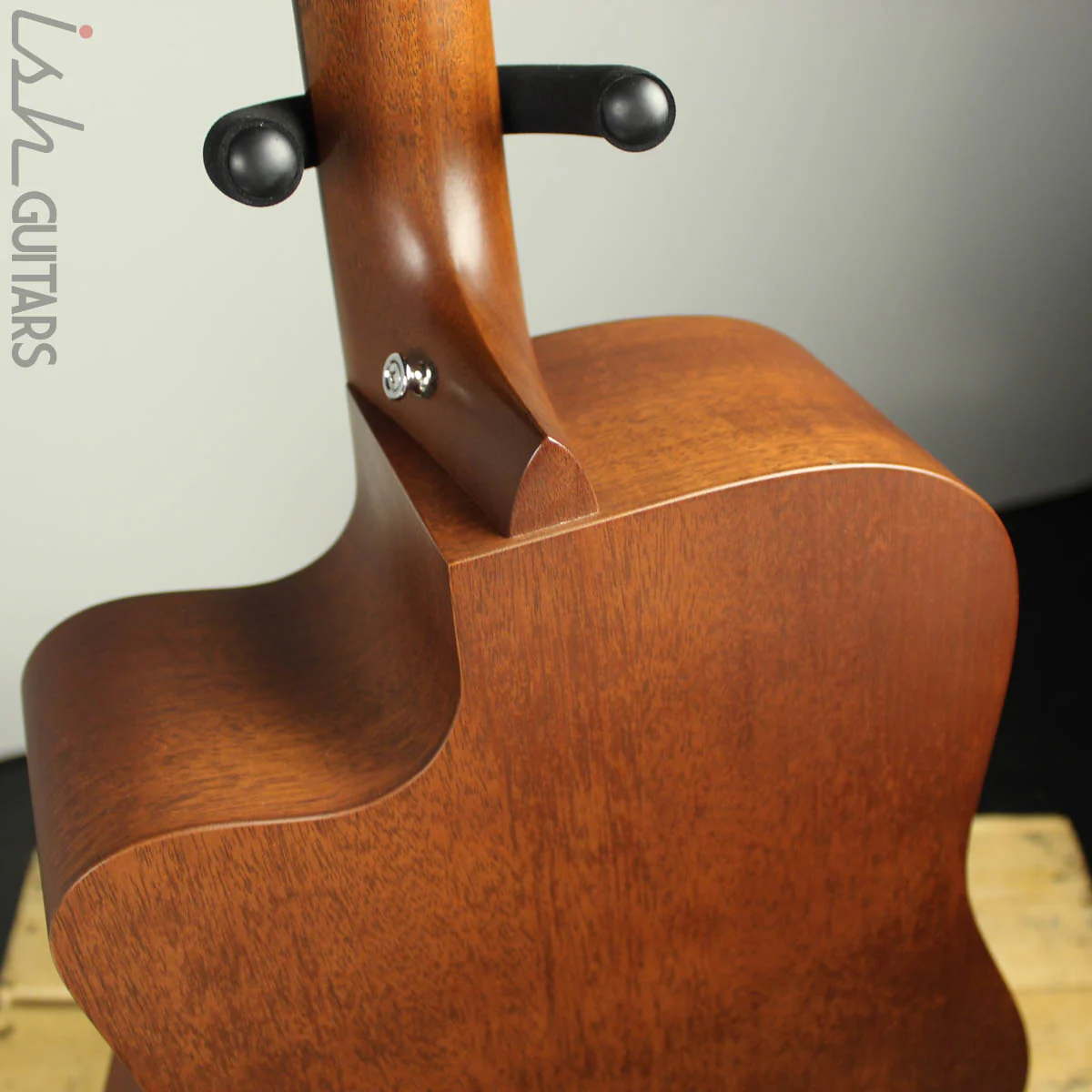 2001 Martin DC-15E Mahogany - Image 11