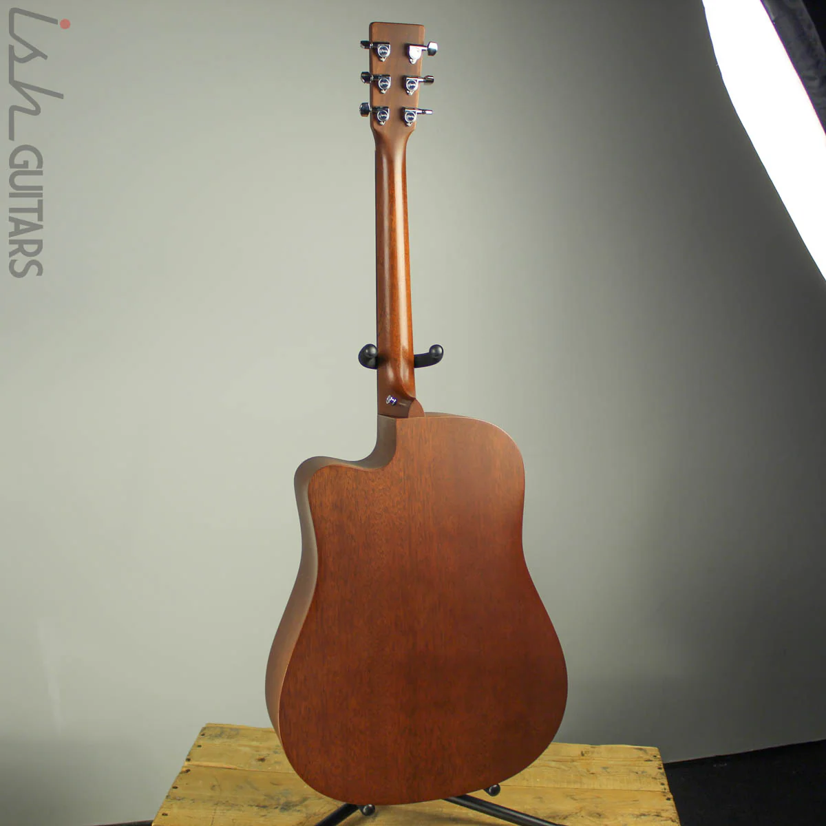 2001 Martin DC-15E Mahogany - Image 9
