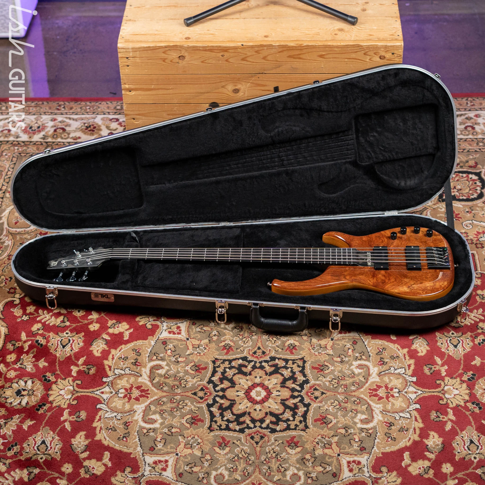 2001 Modulus Quantum 5 Fretless Bass - Image 15