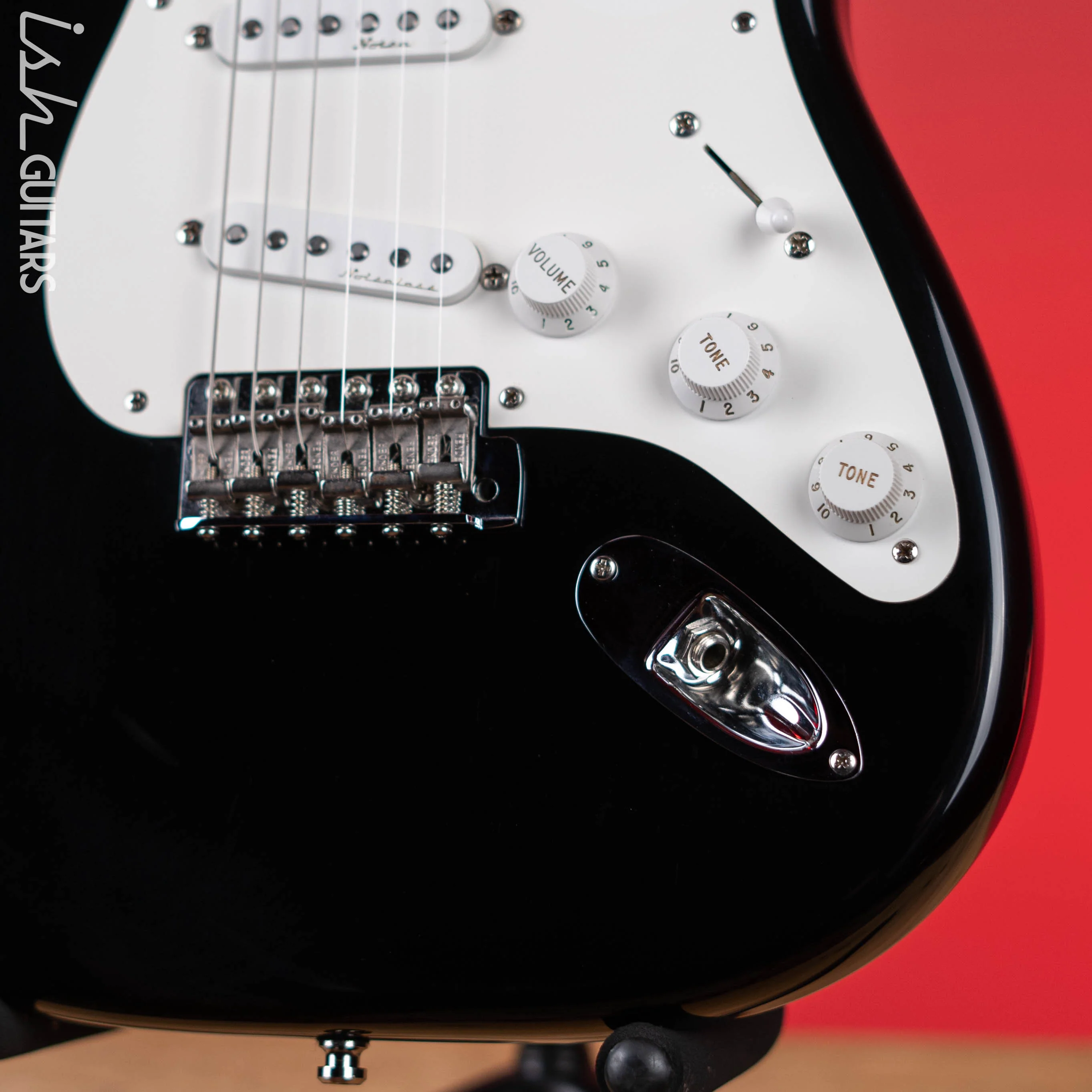 2003 Fender Eric Clapton Signature Stratocaster “Blackie” - Image 4