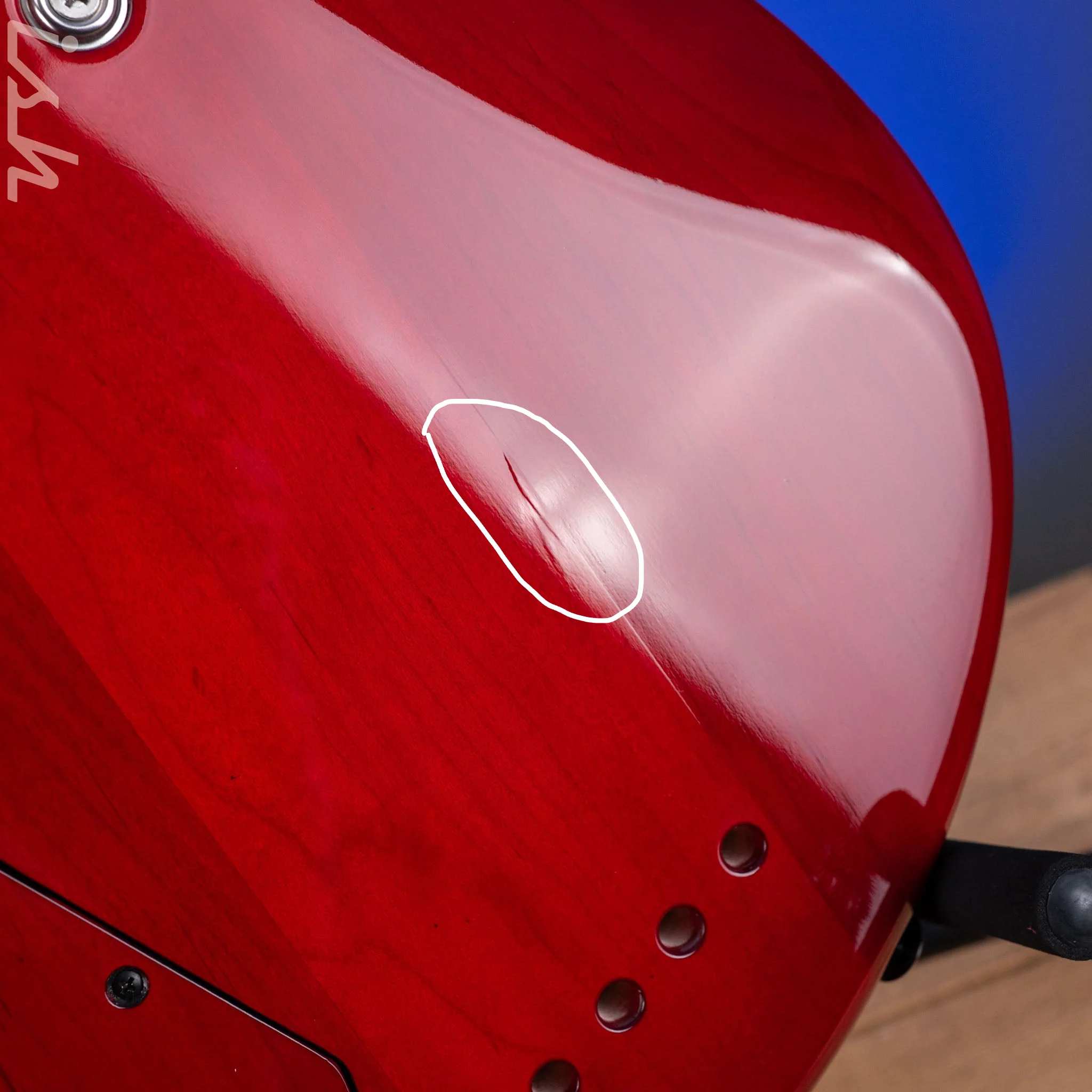 2004 F Bass BNF5 Fretless Transparent Red - Image 17