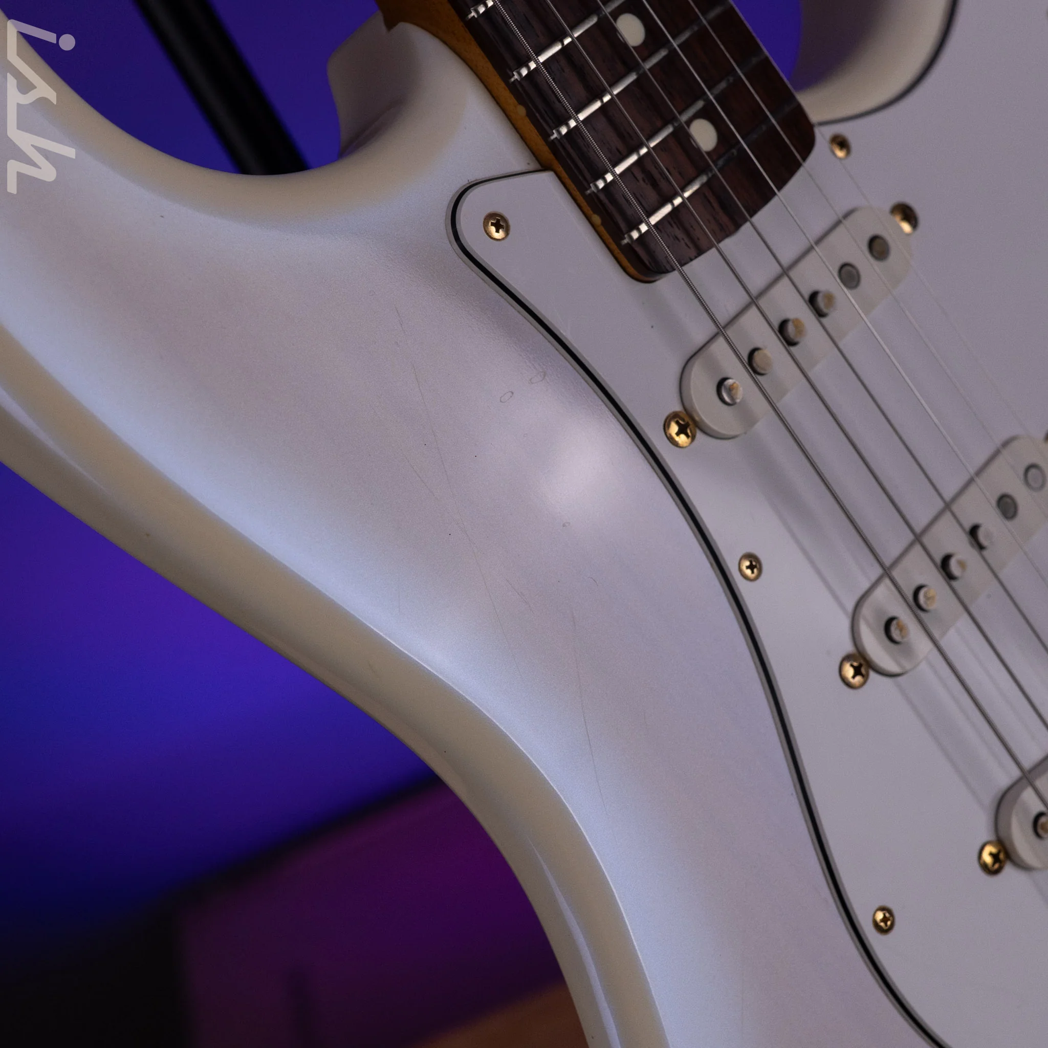 2004 Fender '57 Reissue Stratocaster ST80-SPL White Burst - Image 6