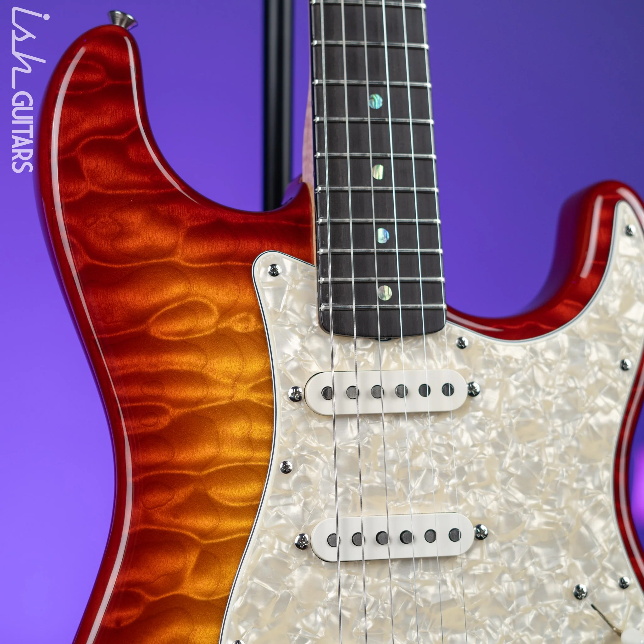 2004 Fender Custom Shop 1962 Stratocaster NOS AAA Quilt Aged Cherry Sunburst - Image 3