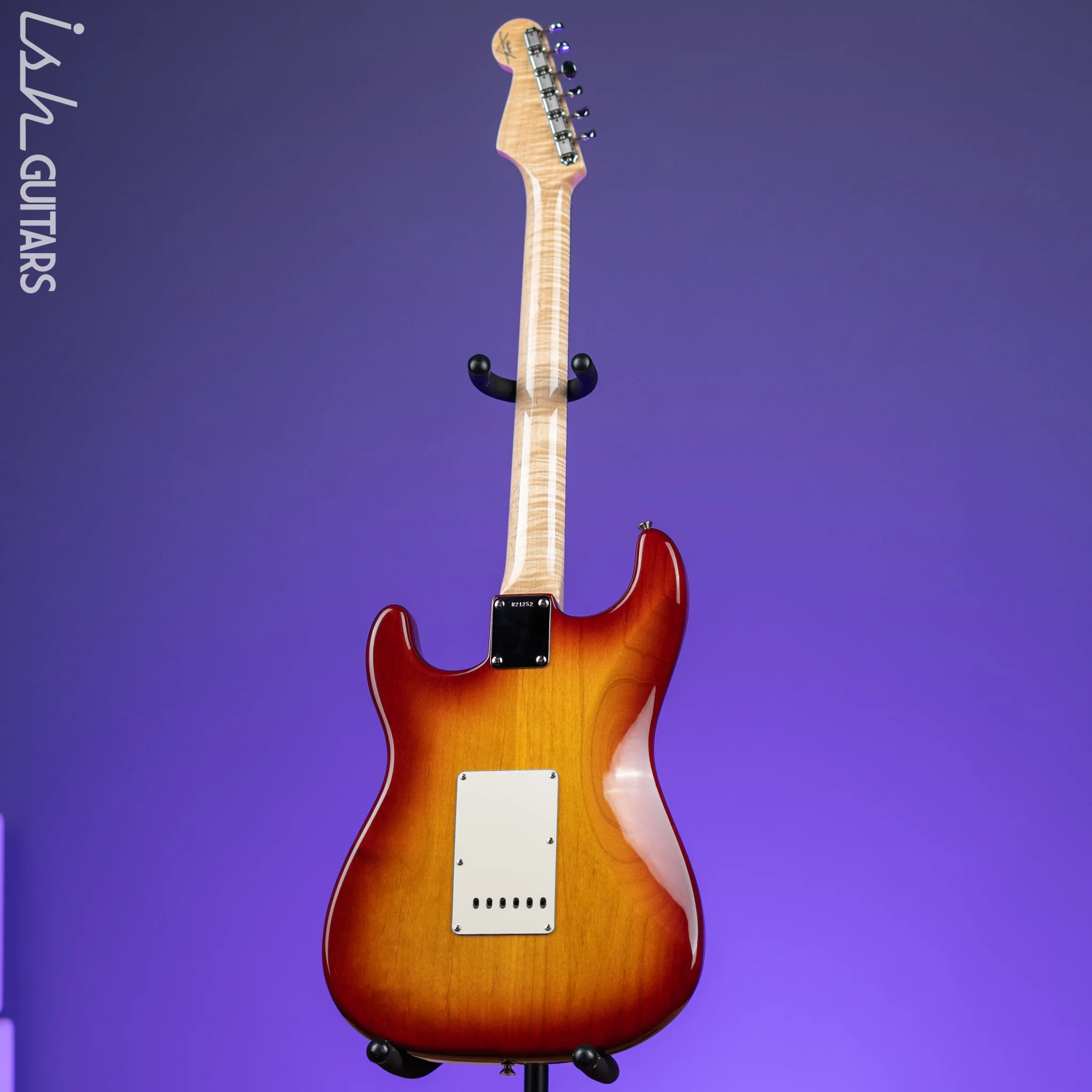 2004 Fender Custom Shop 1962 Stratocaster NOS AAA Quilt Aged Cherry Sunburst - Image 8