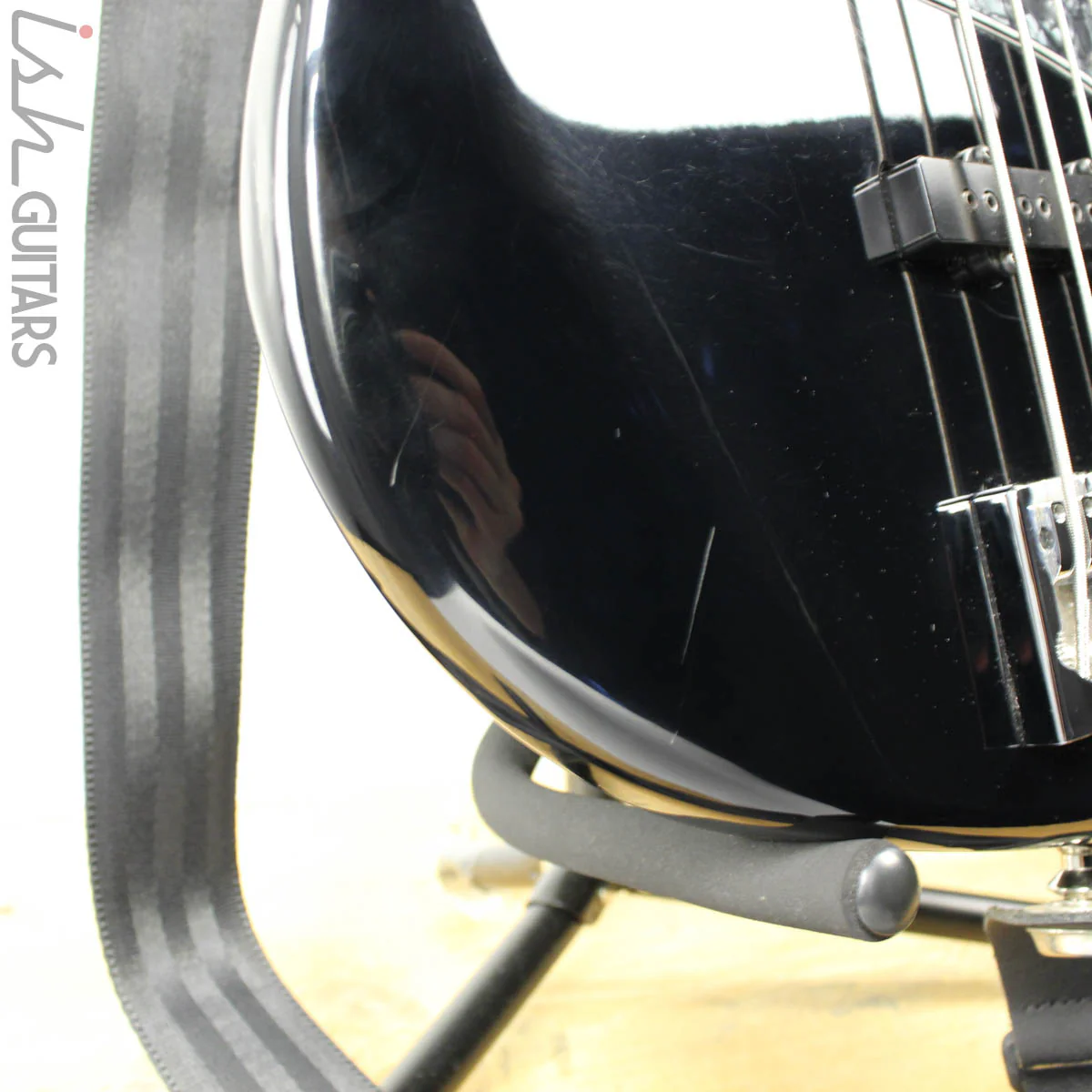 2004 Fender Jazz Bass Standard MIM Black - Image 10