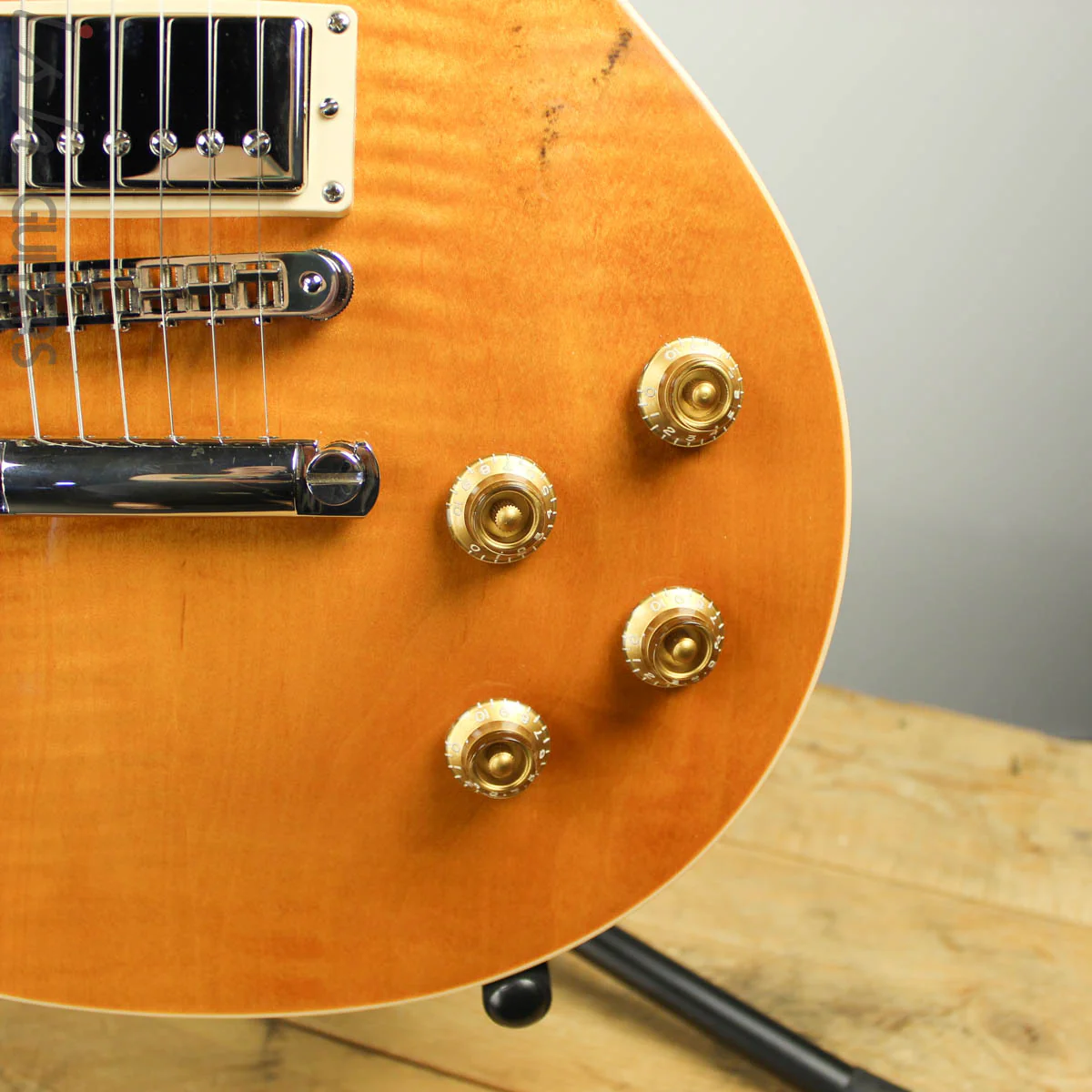 2004 Gibson Les Paul Amber Limited Edition 264/275 - Image 3