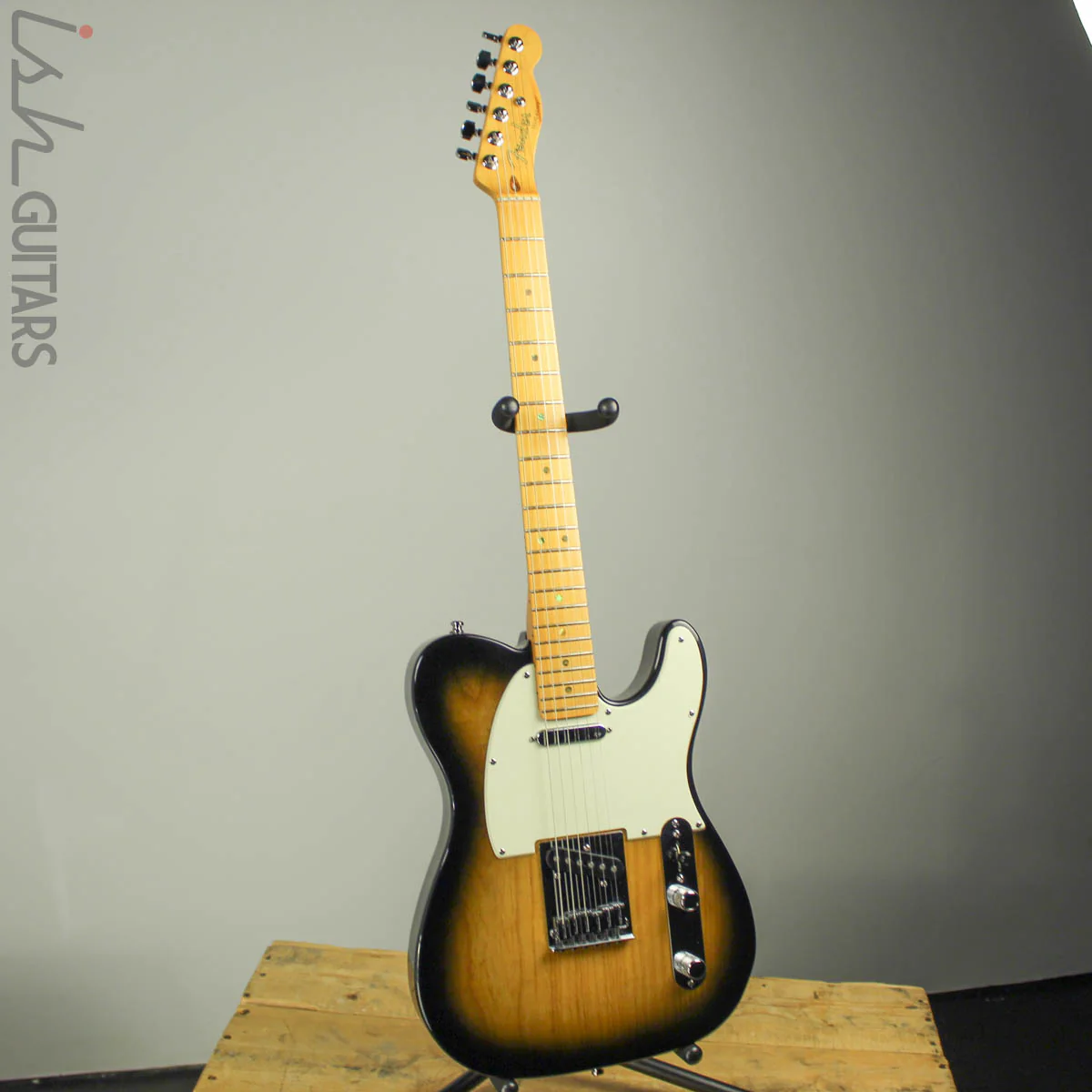 2006 Fender Telecaster Deluxe Sunburst - Image 2