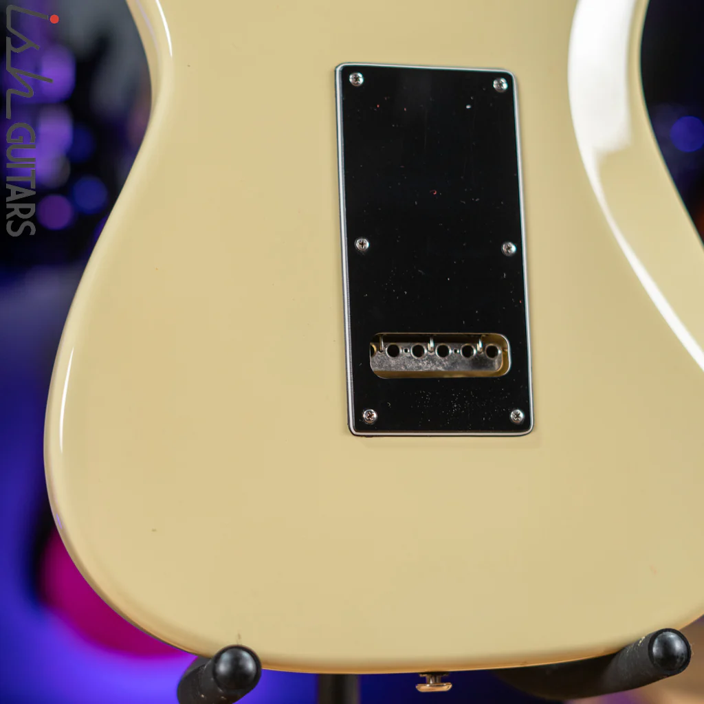 2005 G&L Legacy USA Electric Guitar Cream - Image 9