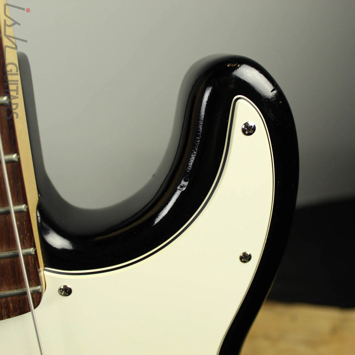 2006 Fender Precision Bass USA - Image 9