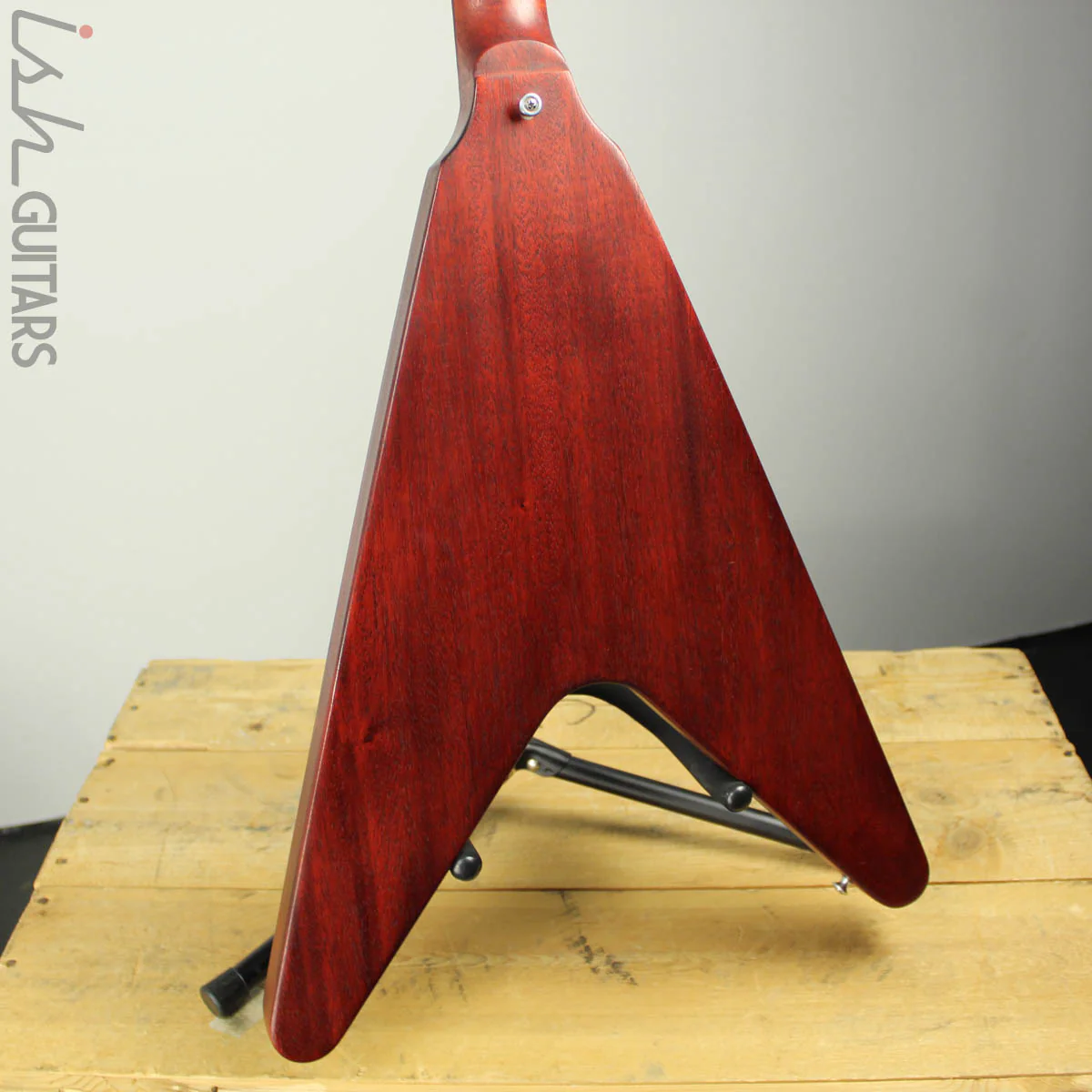 2006 Gibson Flying V Faded Cherry - Image 9