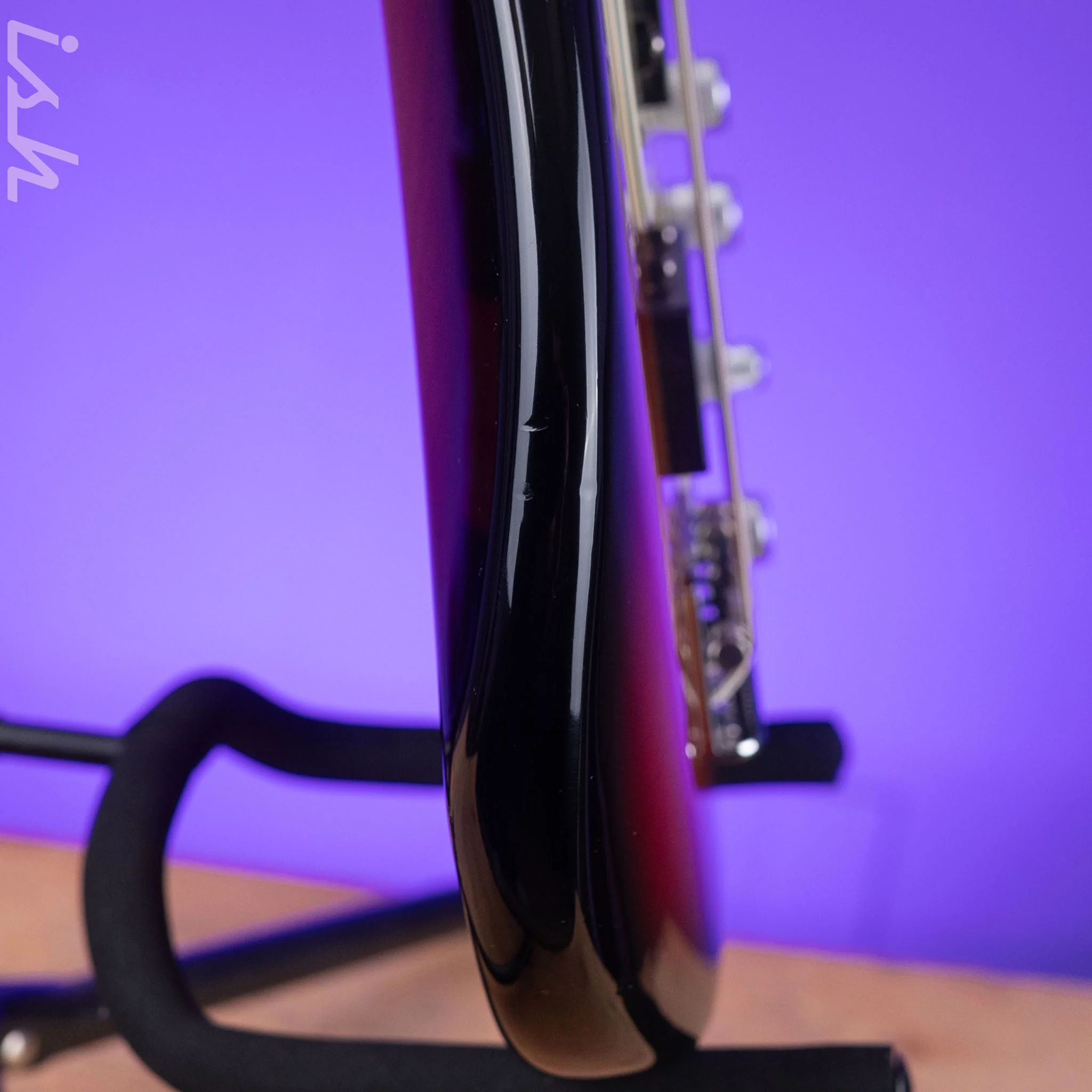 2007 Fender American Deluxe P Bass - Image 11